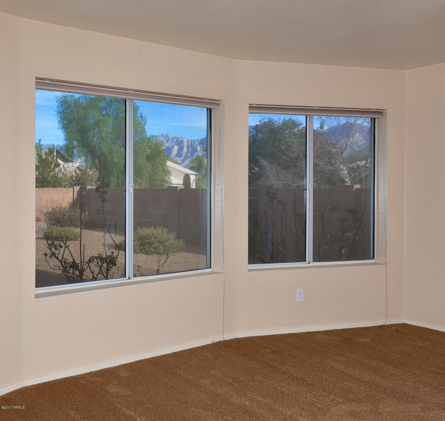 1302 W Seven Falls Place