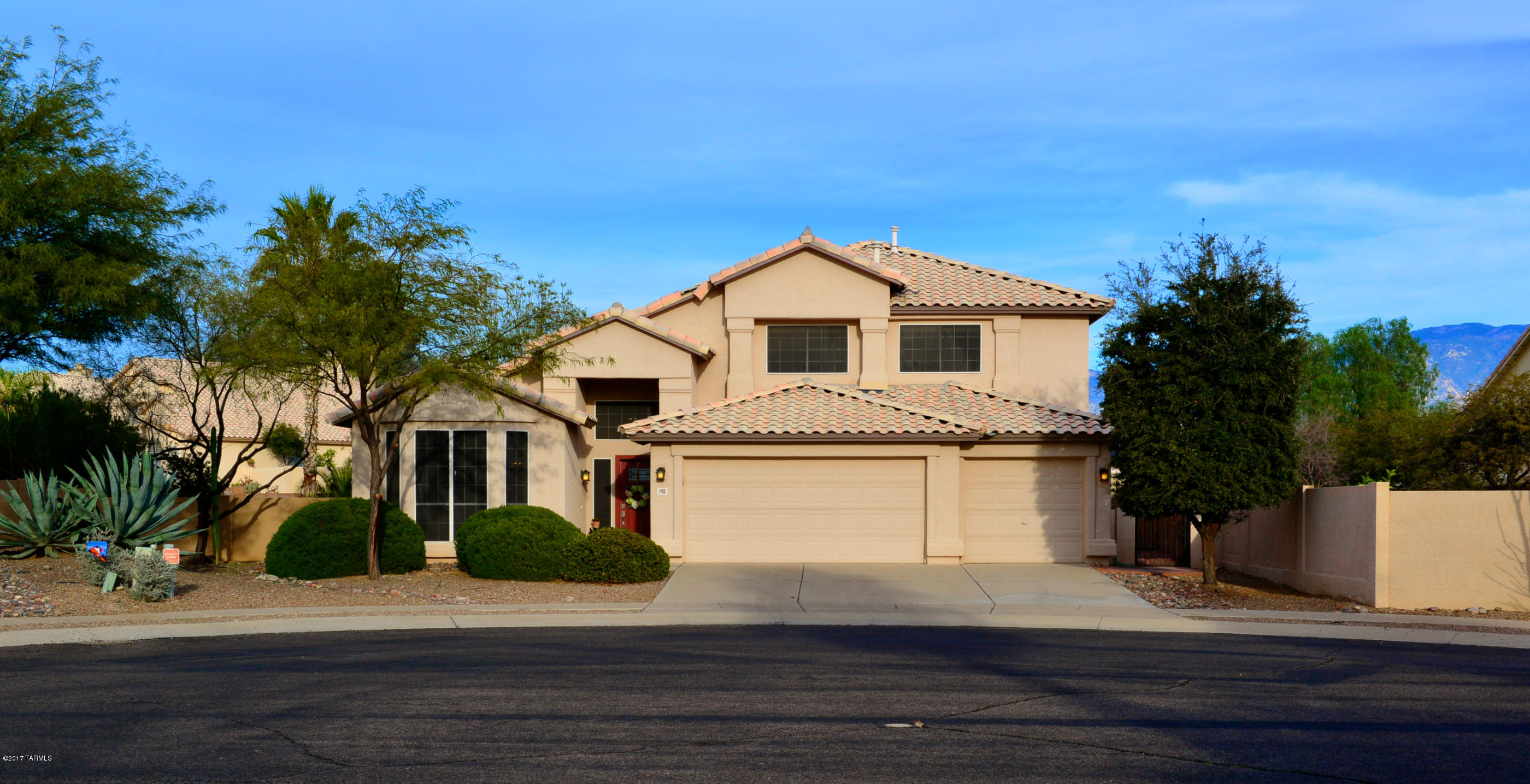 1302 W Seven Falls Place