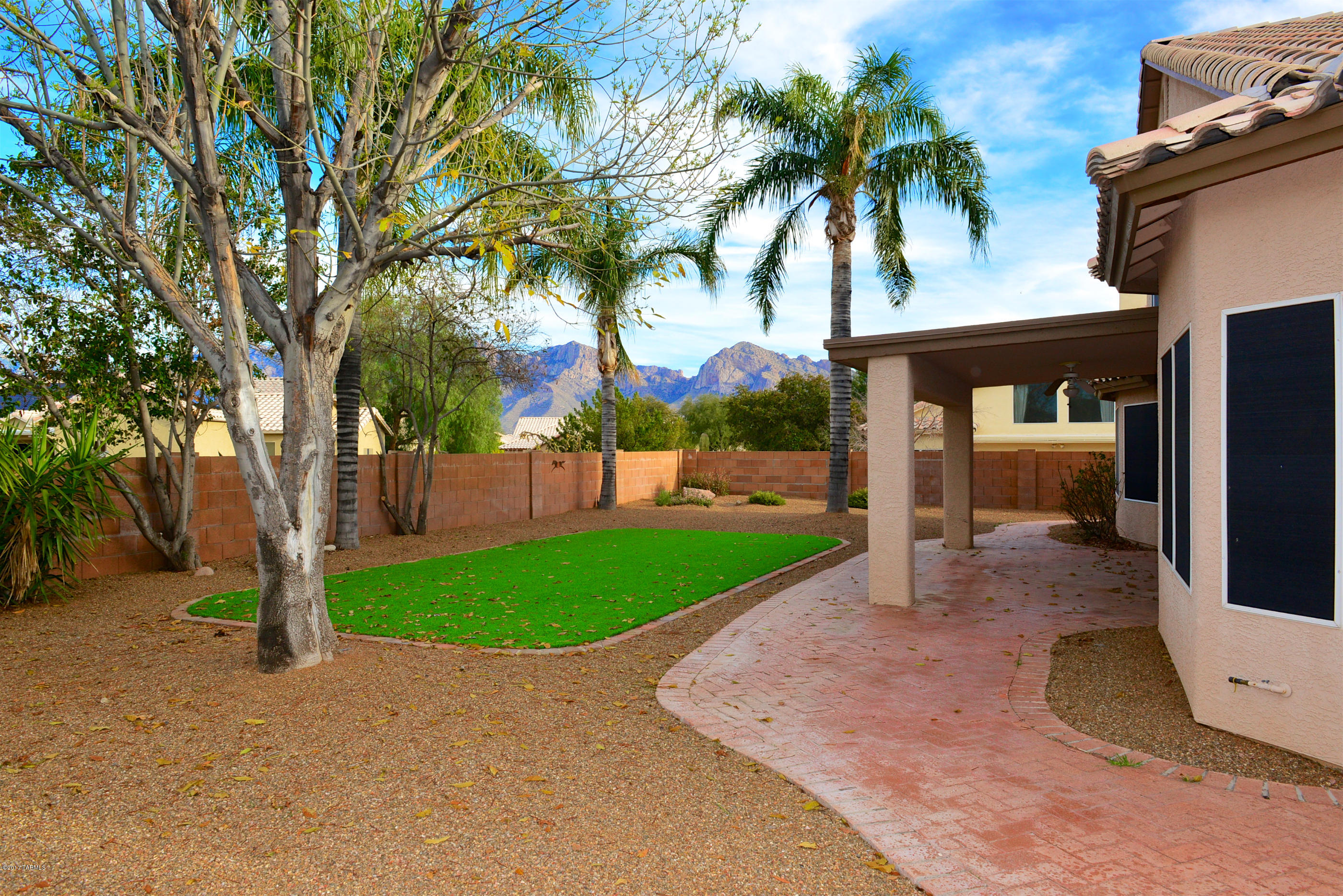 1302 W Seven Falls Place