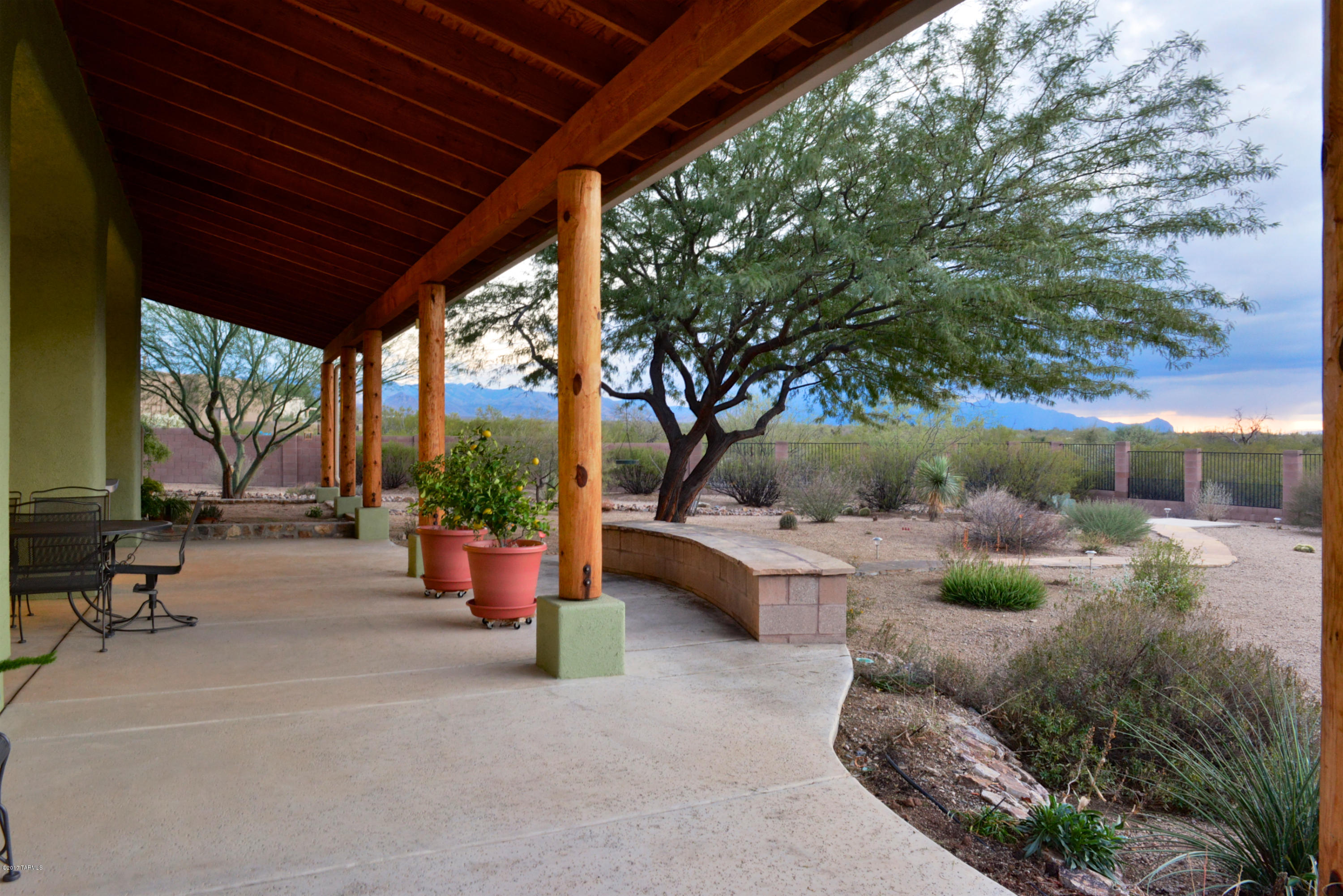 16586 S Saguaro View Lane