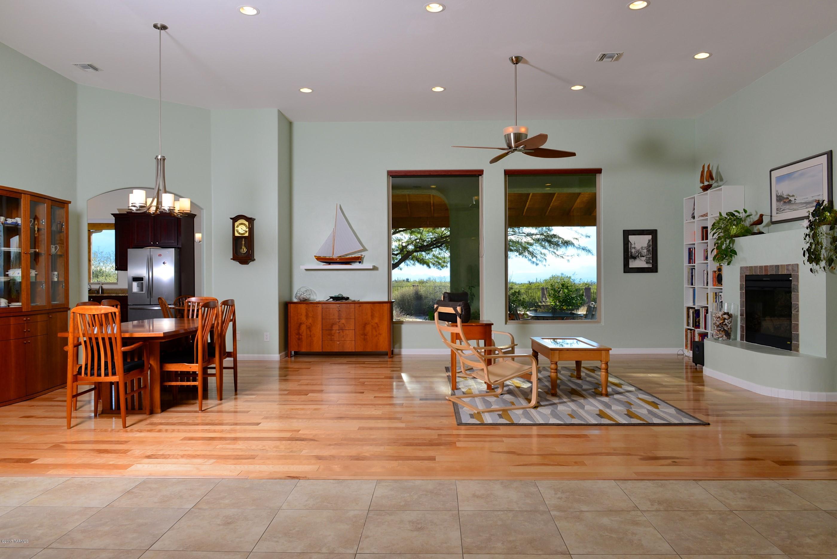 16586 S Saguaro View Lane