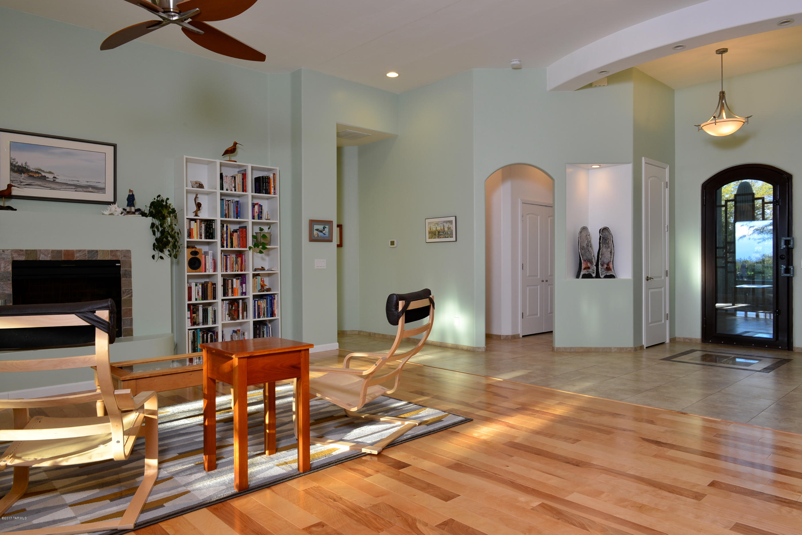 16586 S Saguaro View Lane