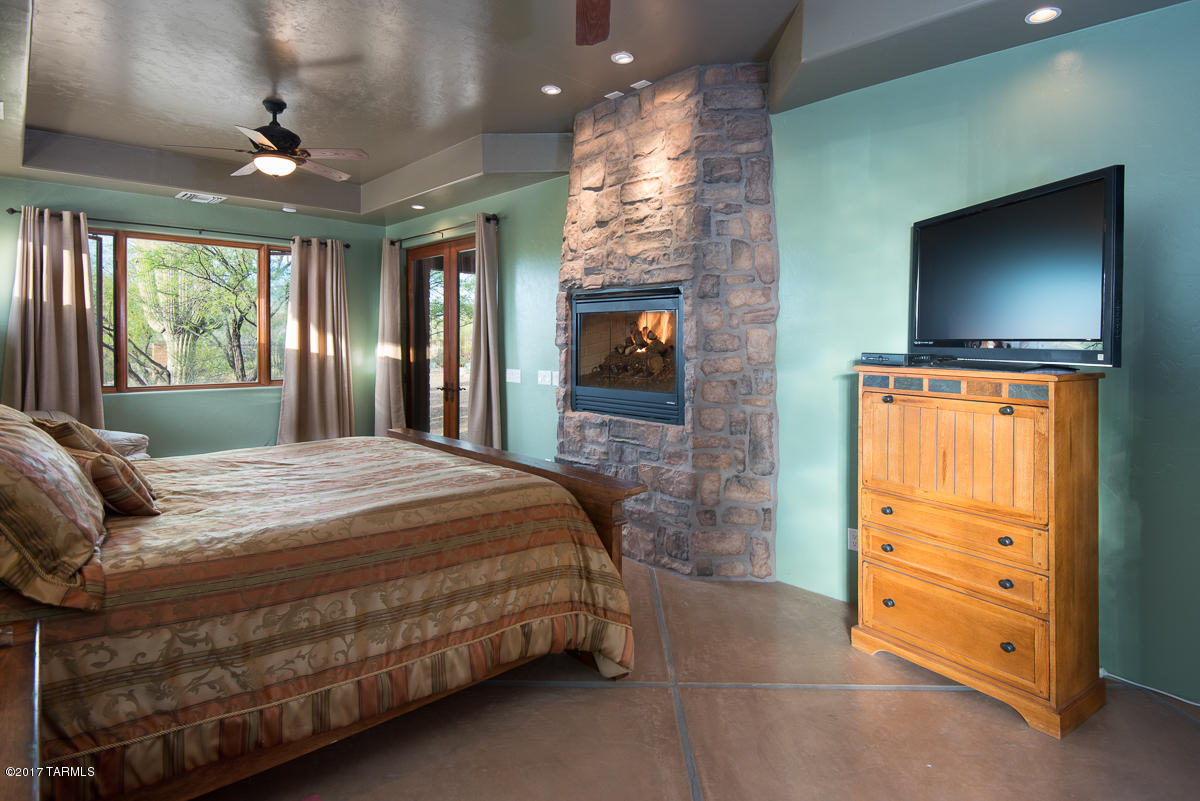 2974 W Shannon View Court