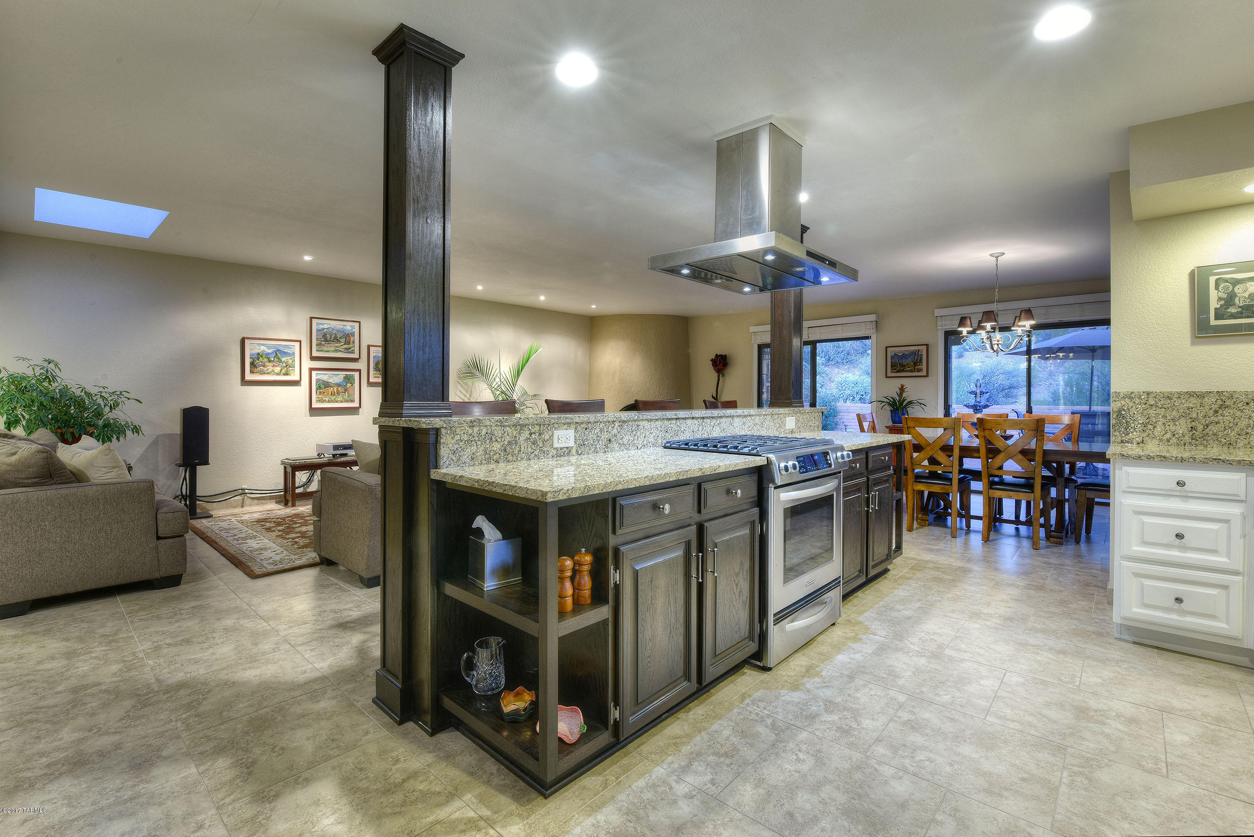 4640 N Camino Campero