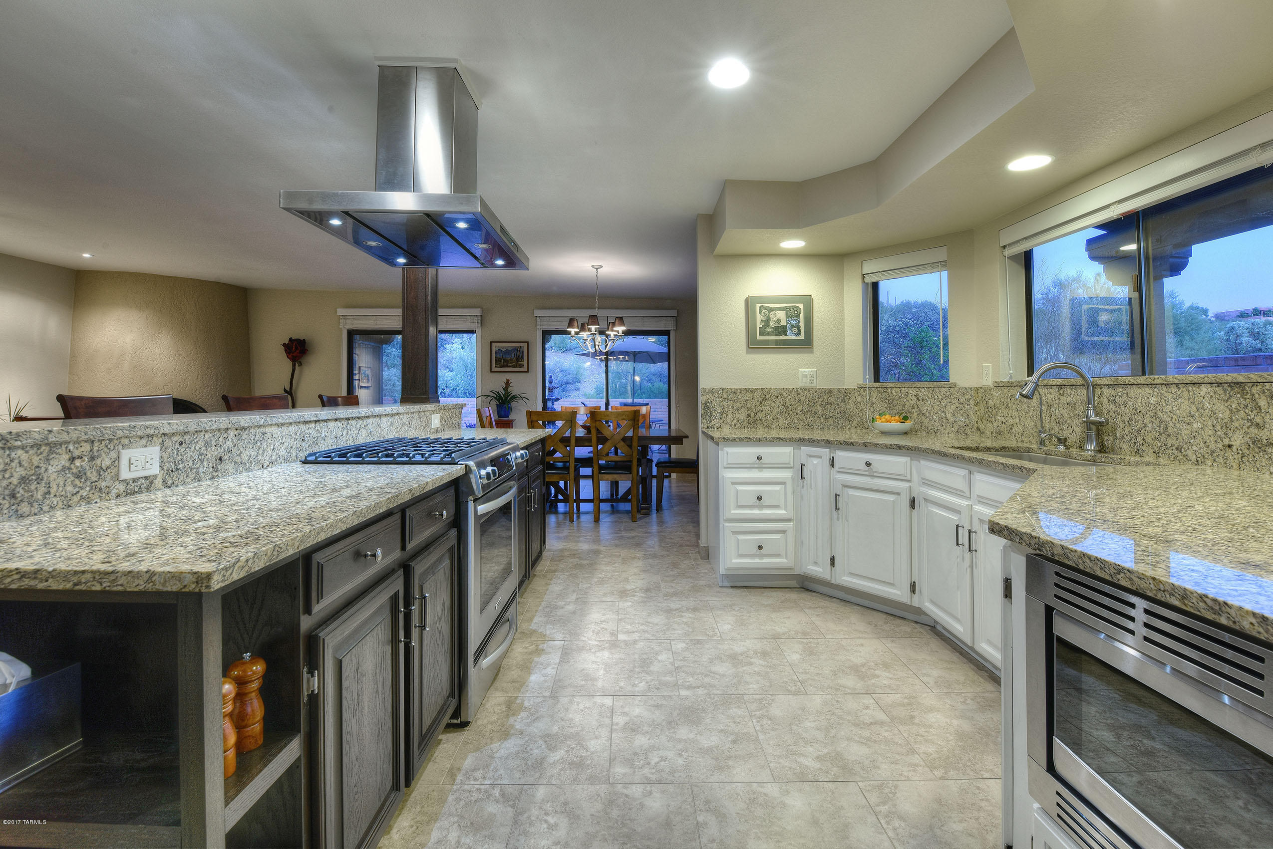 4640 N Camino Campero