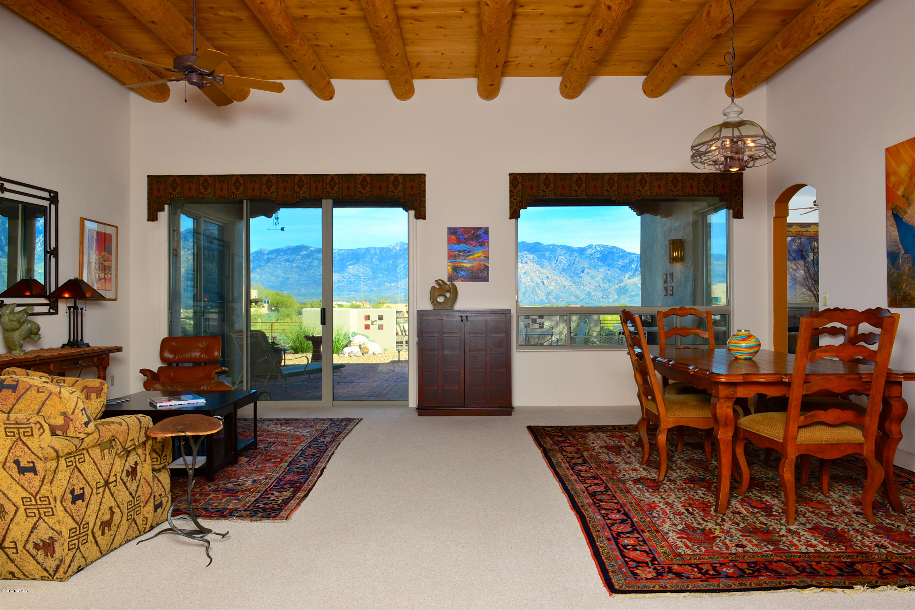 620 W Kachina Ridge Place