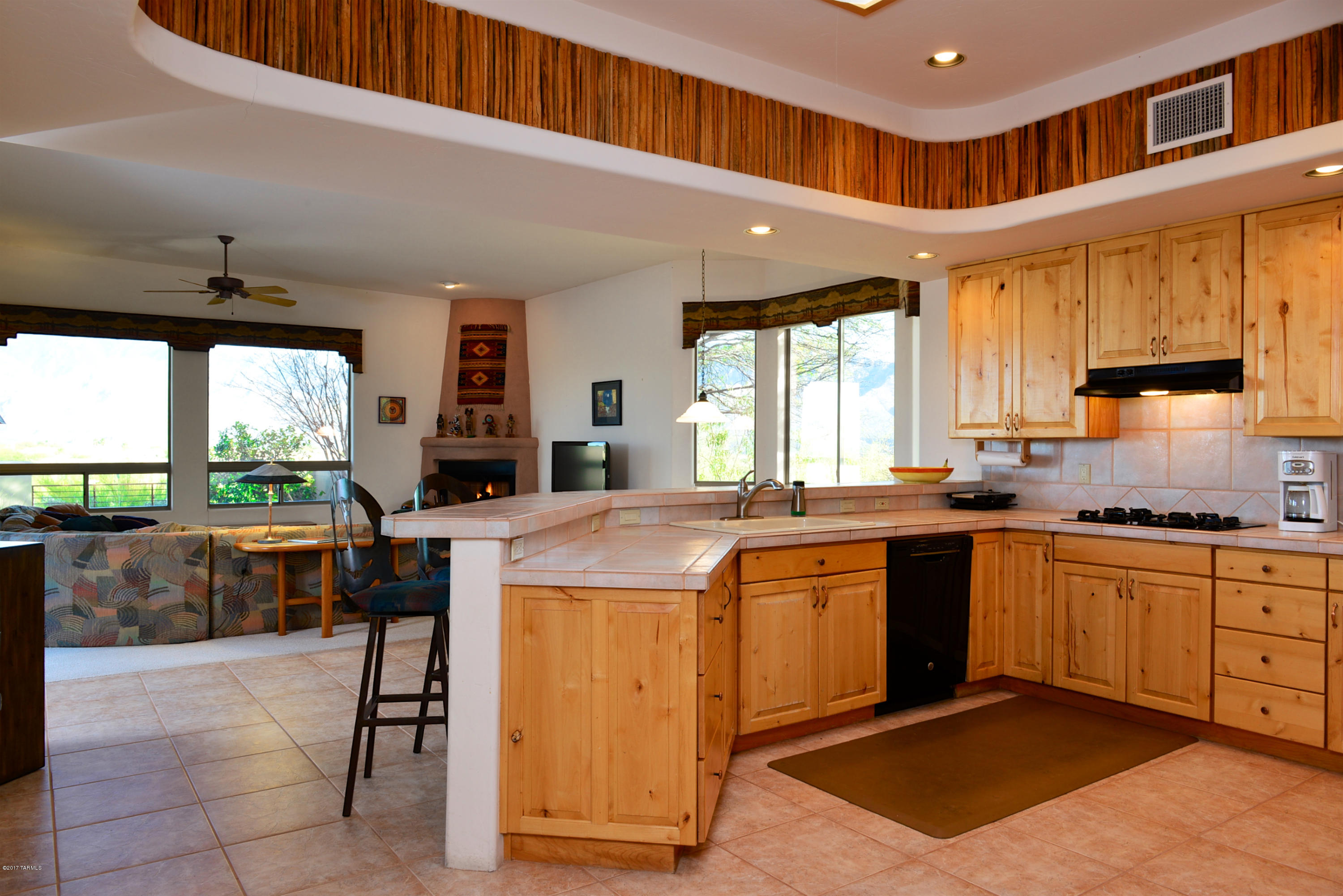 620 W Kachina Ridge Place