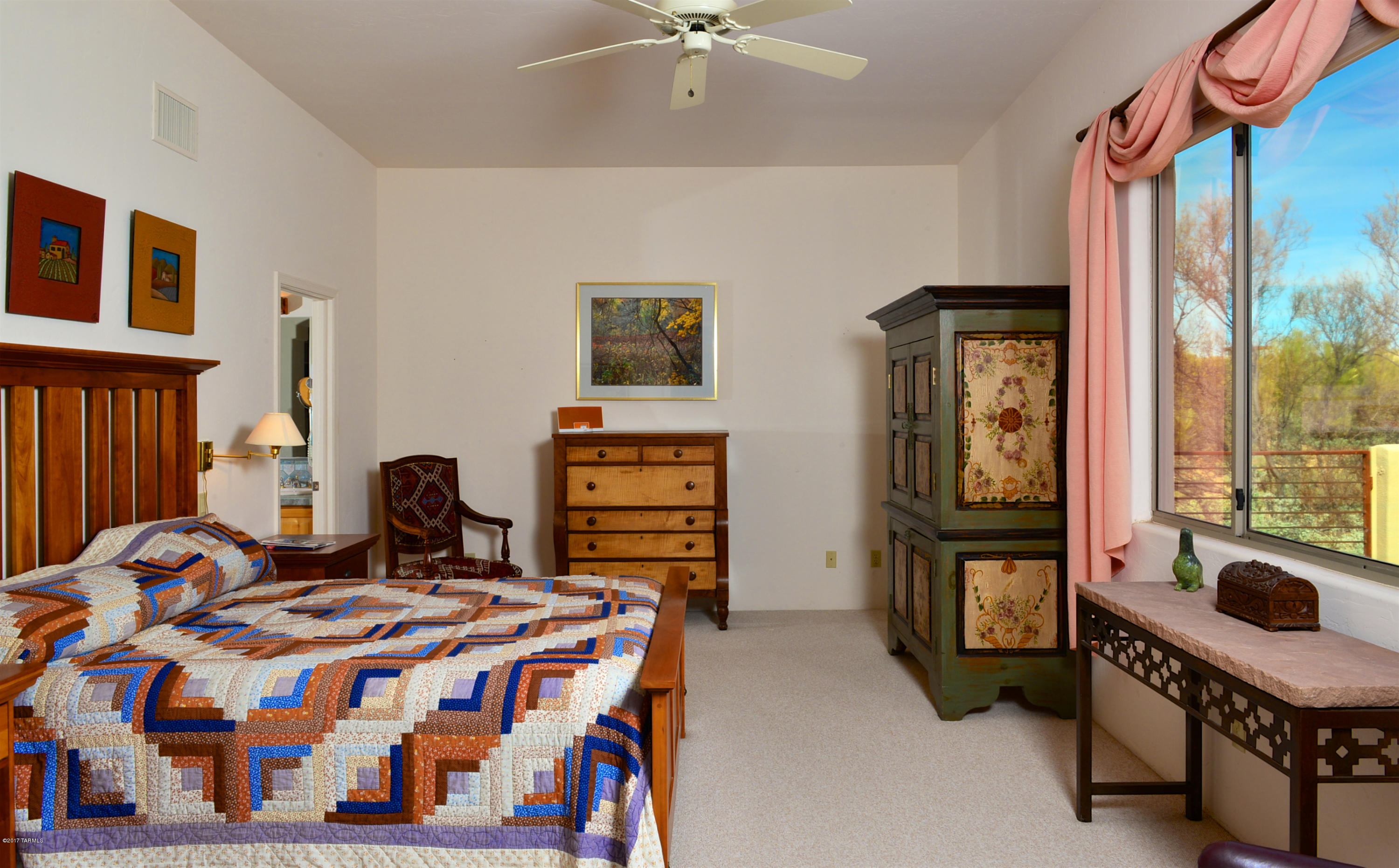 620 W Kachina Ridge Place