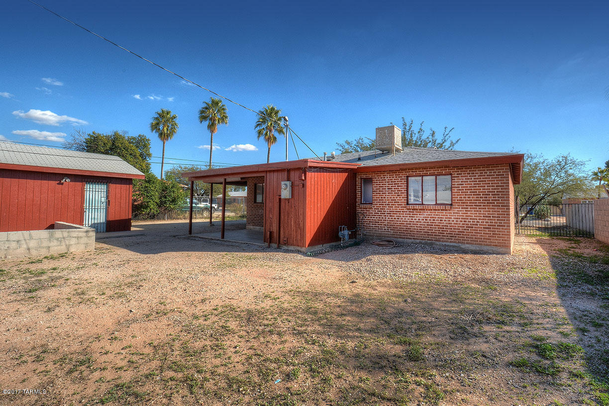 5631 E Calle Silvosa