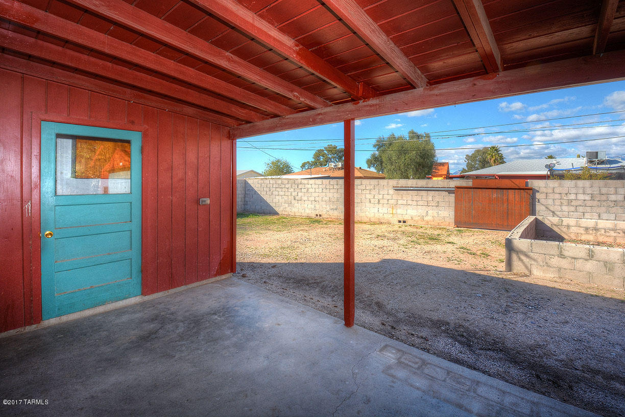 5631 E Calle Silvosa