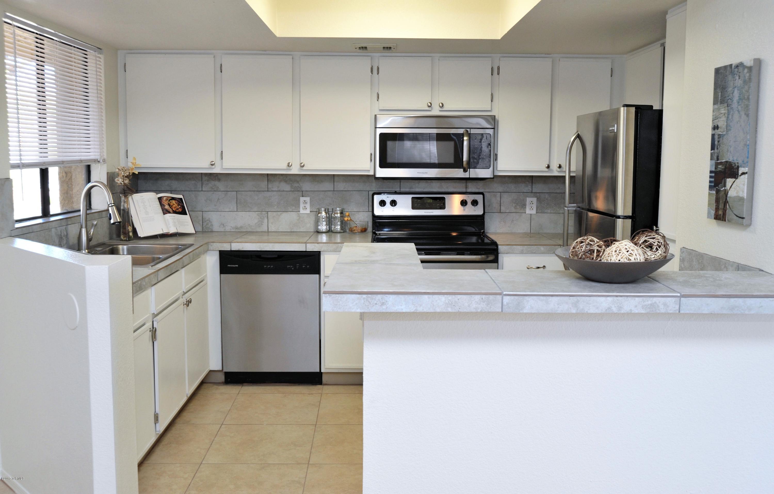 7255 E Snyder Road Unit: 7205