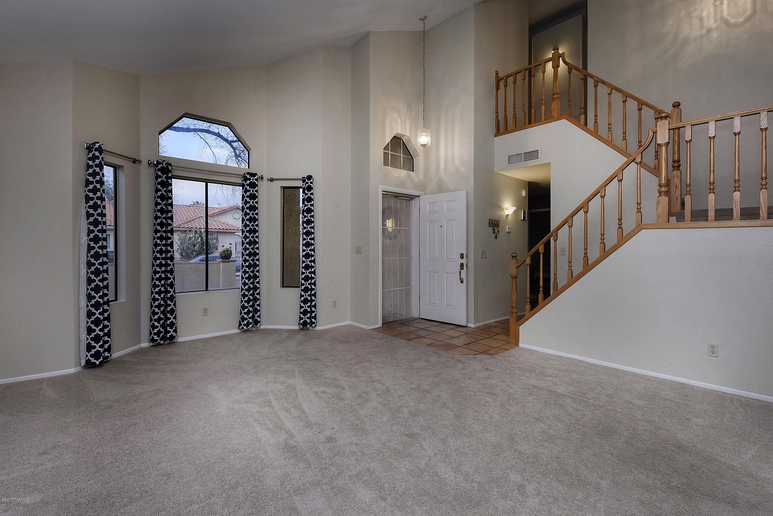 2611 W Camino Del Venegas