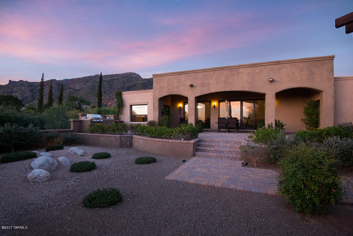 4971 E Mission Hill Place