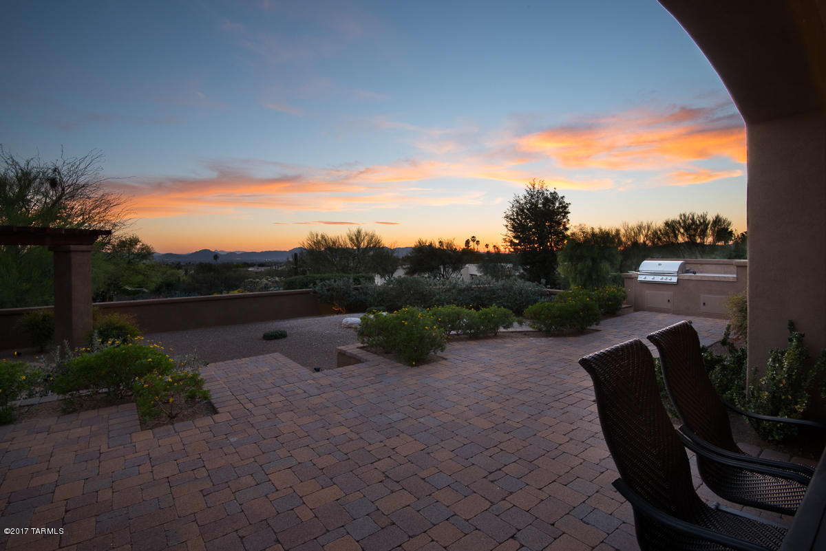 4971 E Mission Hill Place