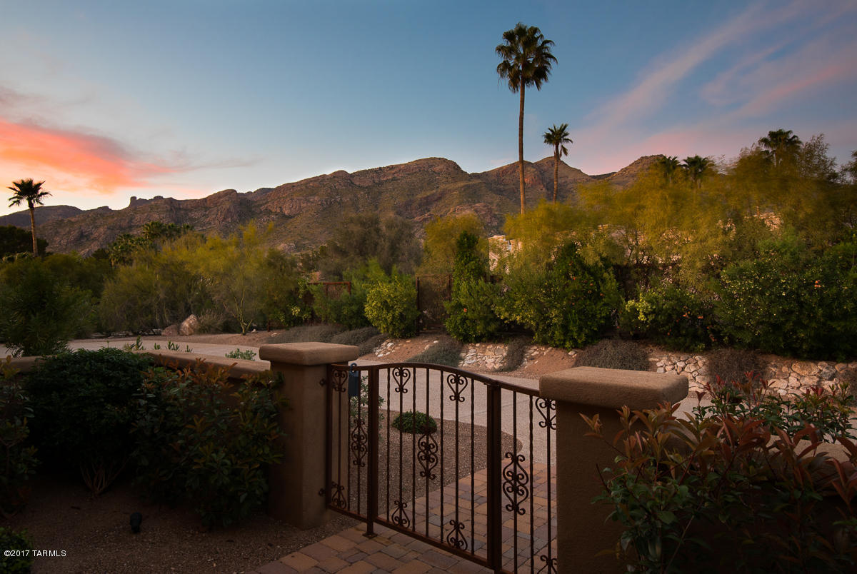 4971 E Mission Hill Place