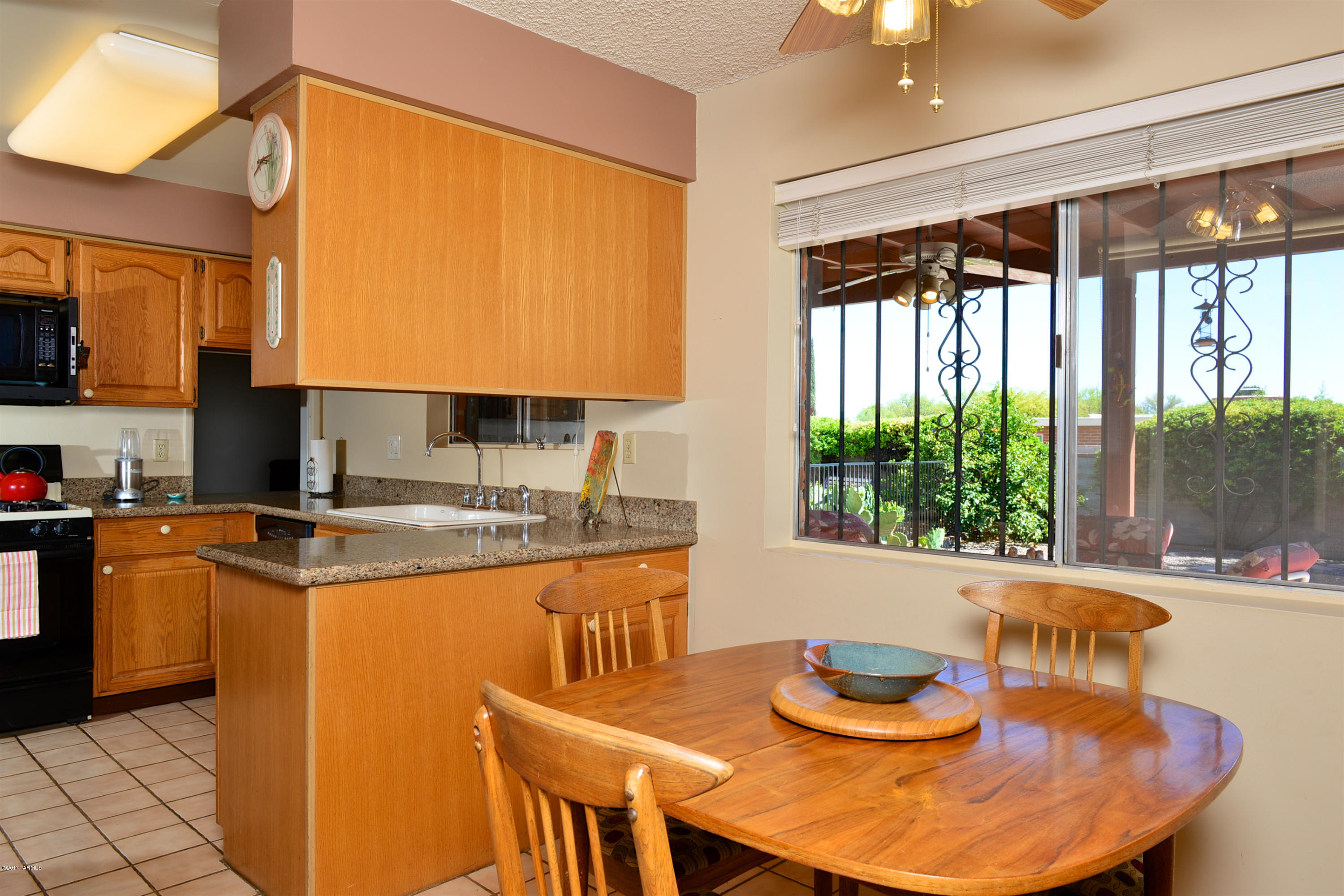 9072 E Palm Springs Place