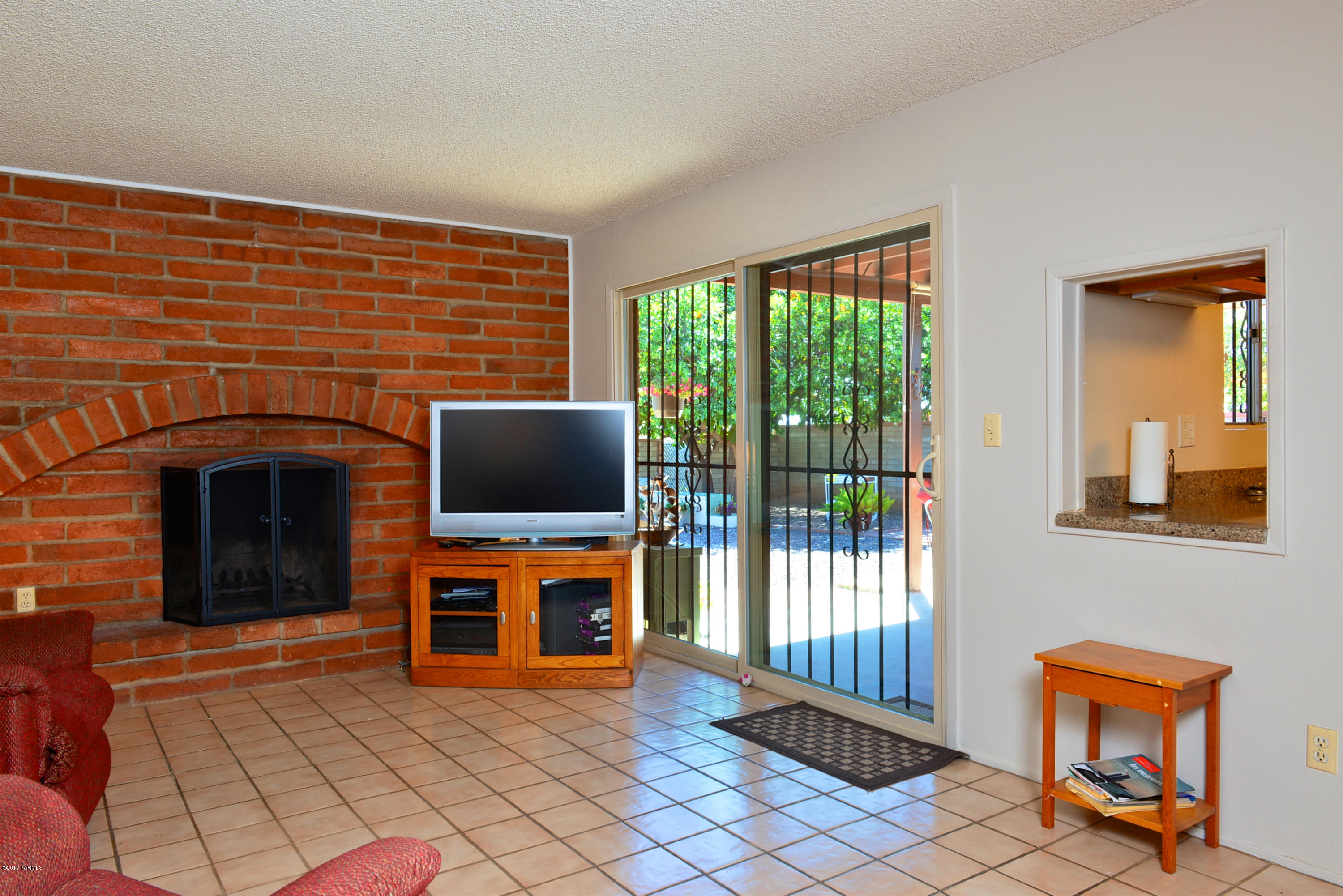 9072 E Palm Springs Place