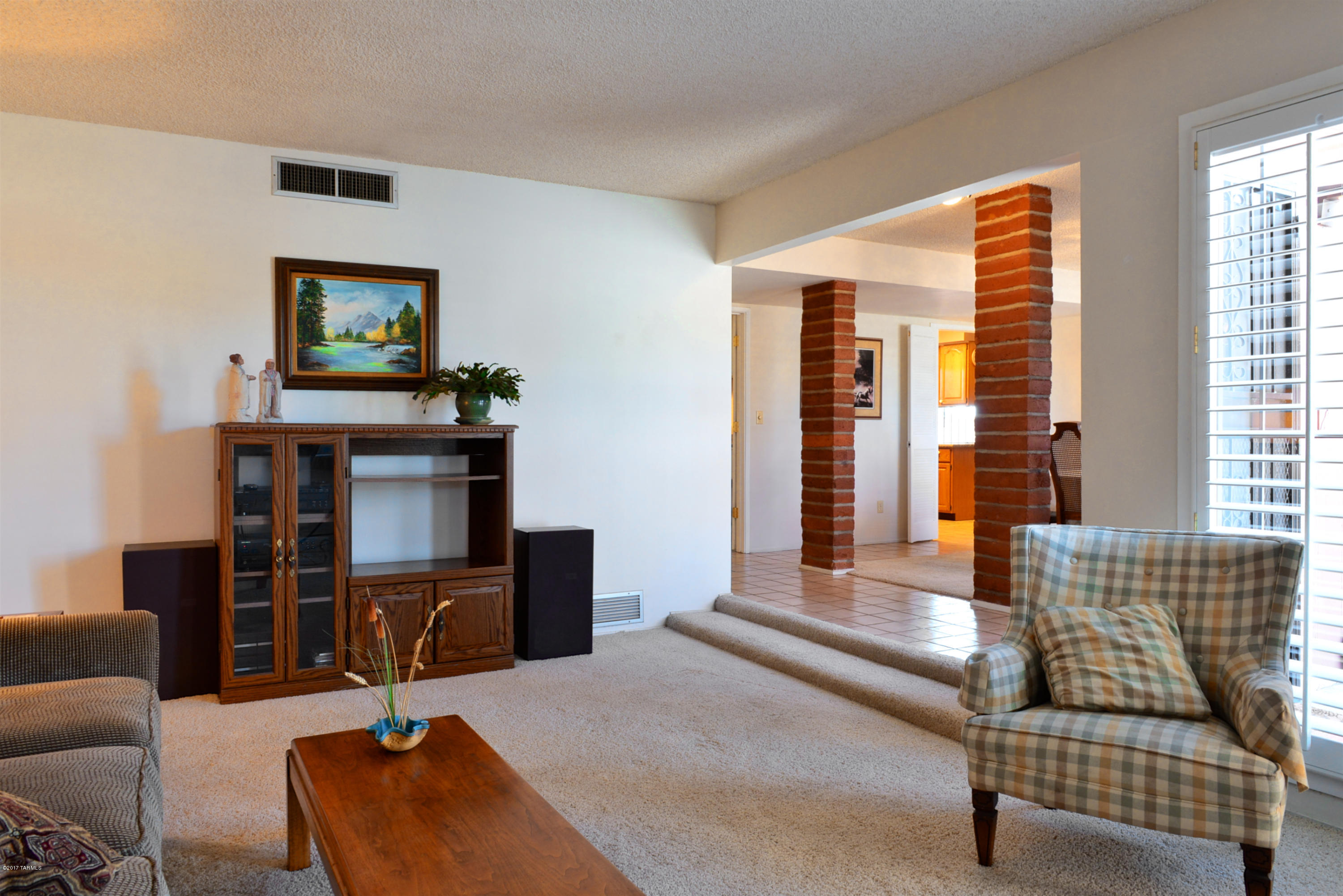 9072 E Palm Springs Place