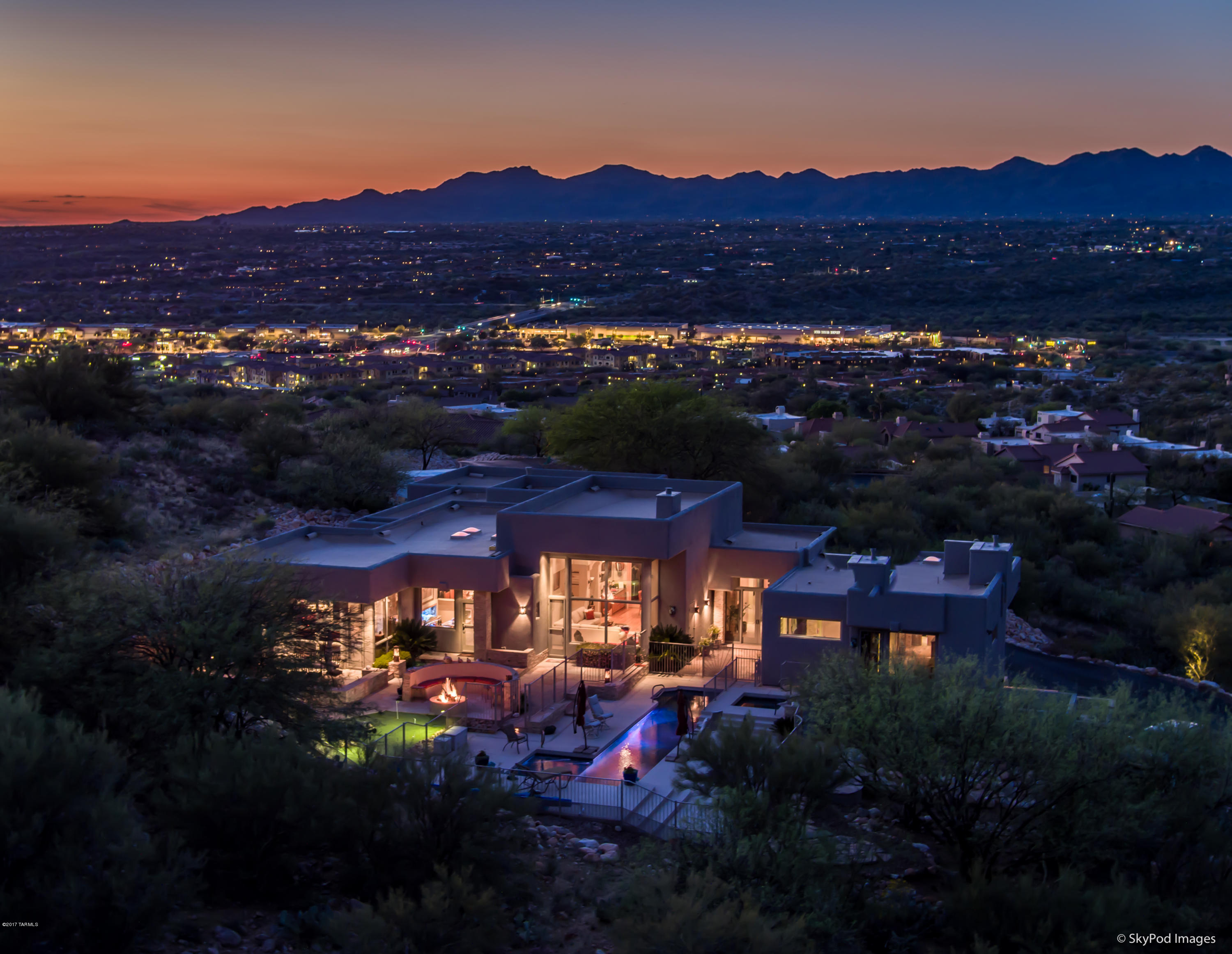 10350 N Cliff Dweller Place