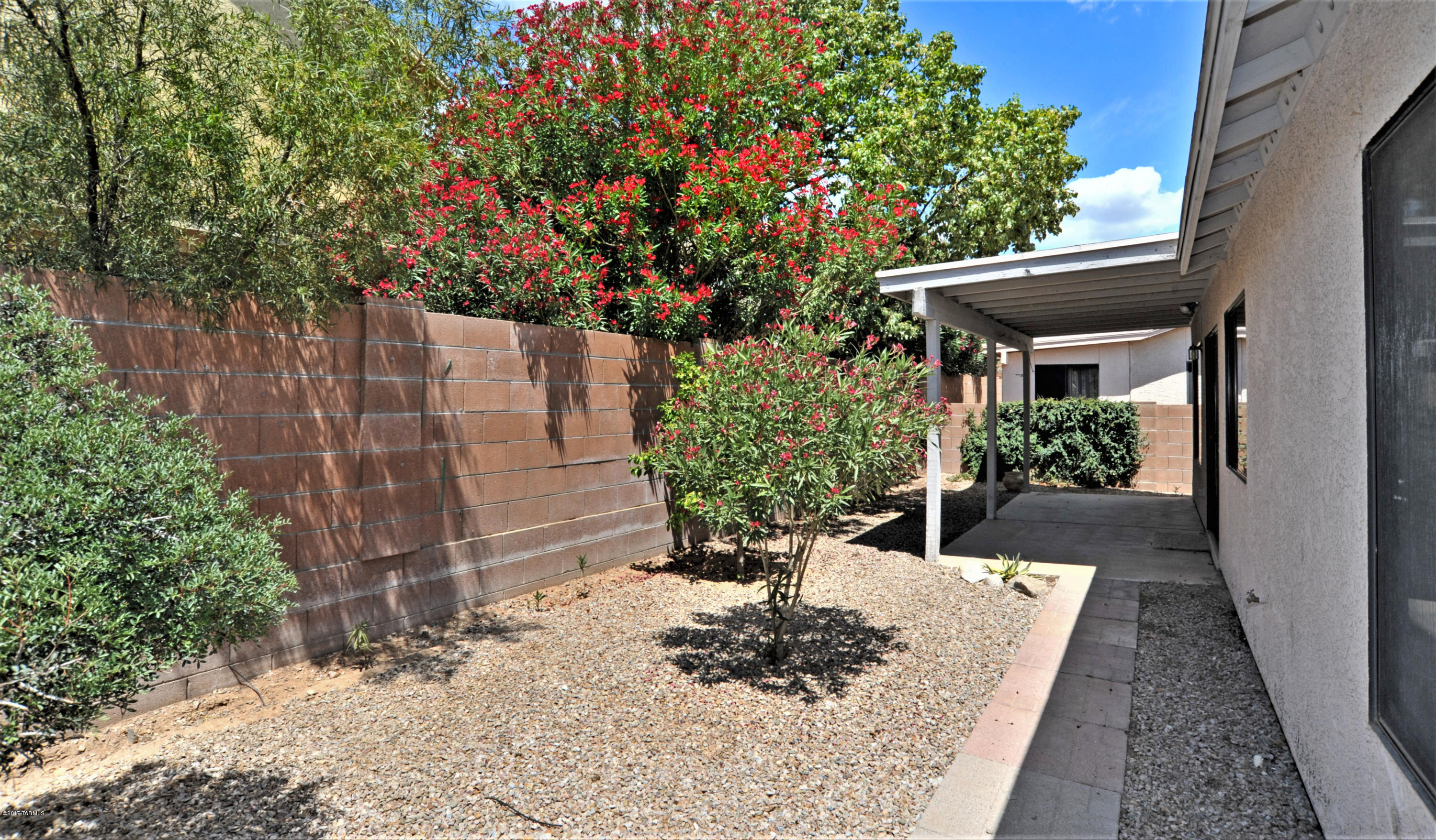 3088 W Autumn Breeze Drive