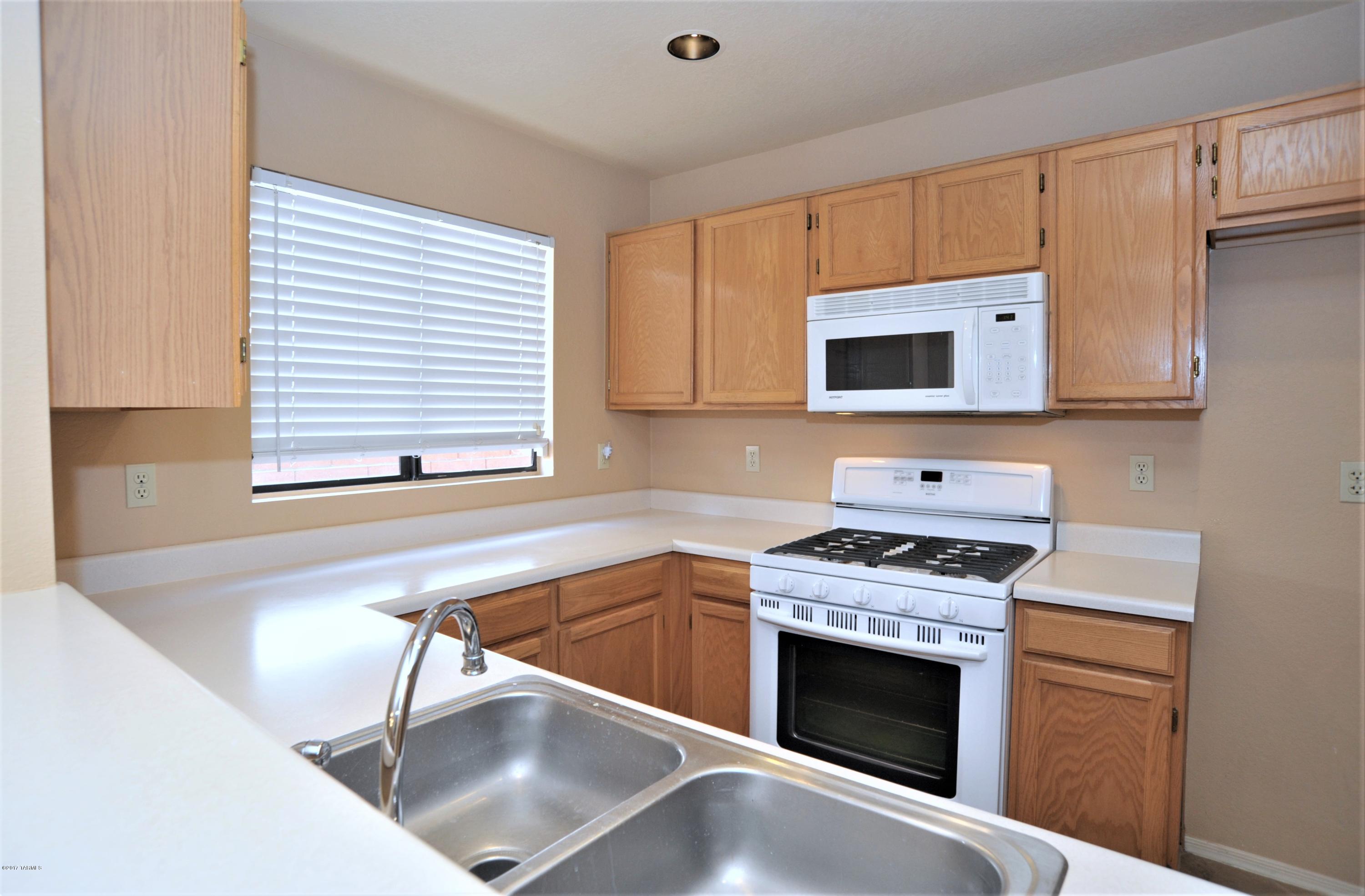 3088 W Autumn Breeze Drive