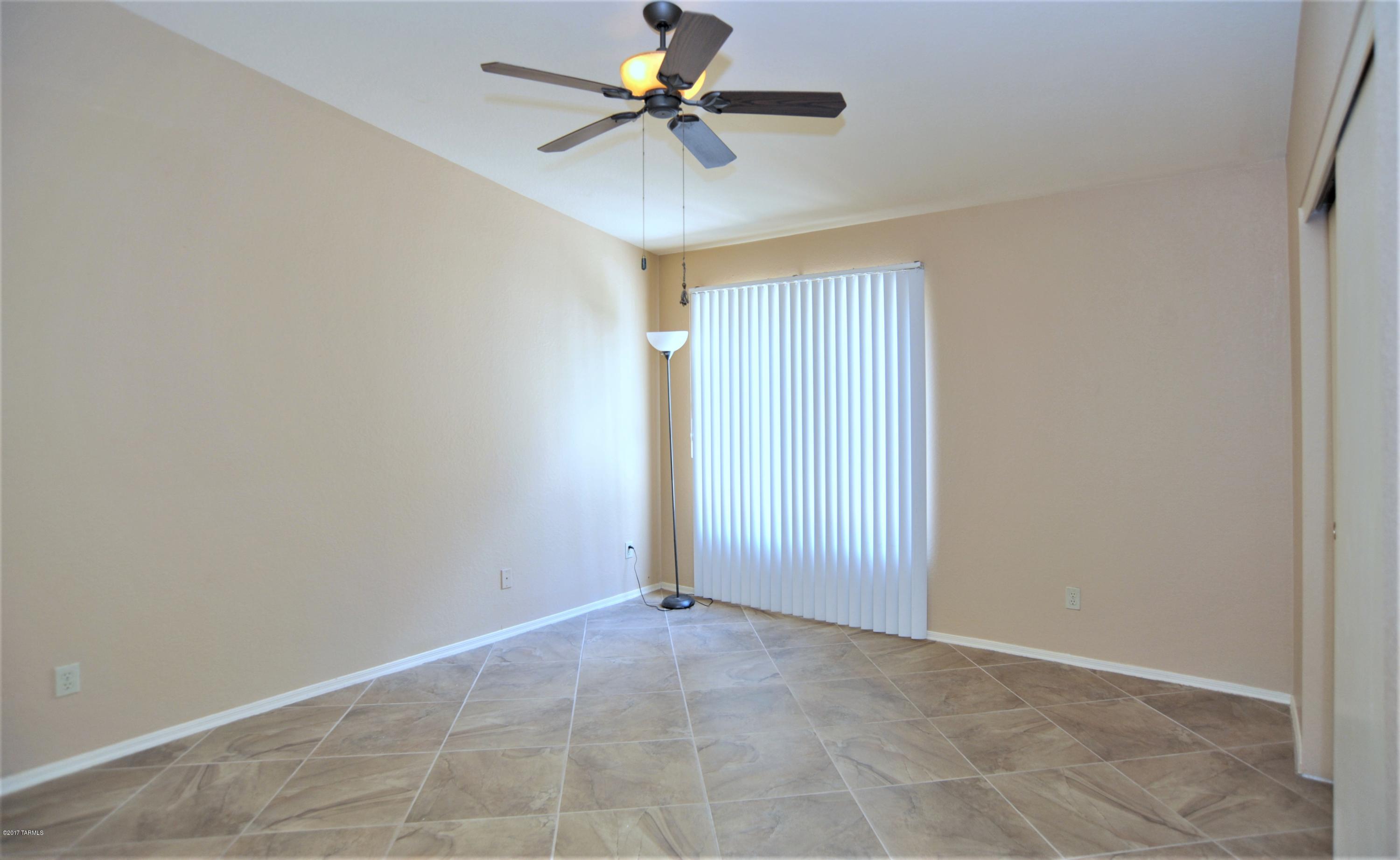 3088 W Autumn Breeze Drive