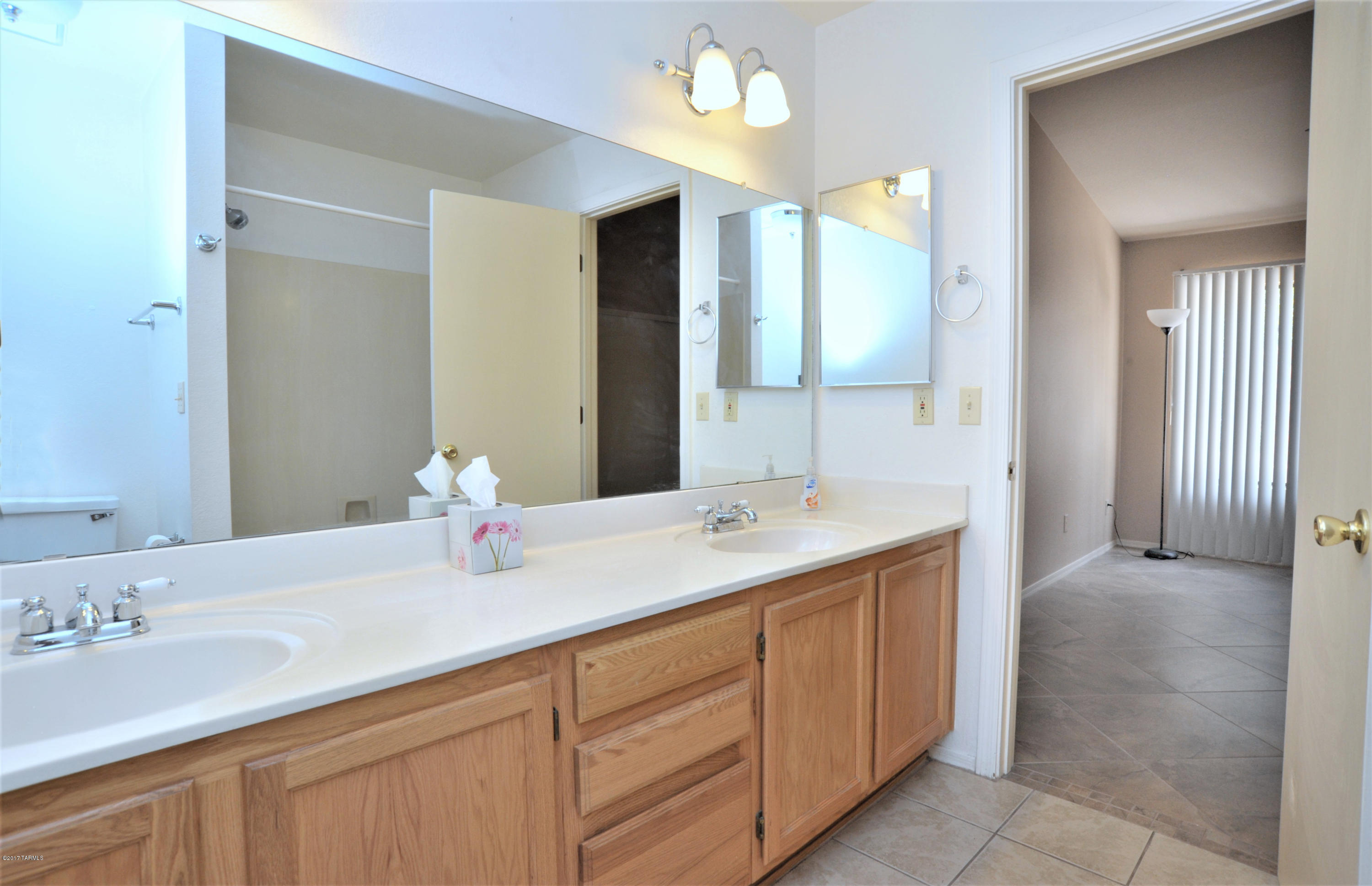 3088 W Autumn Breeze Drive