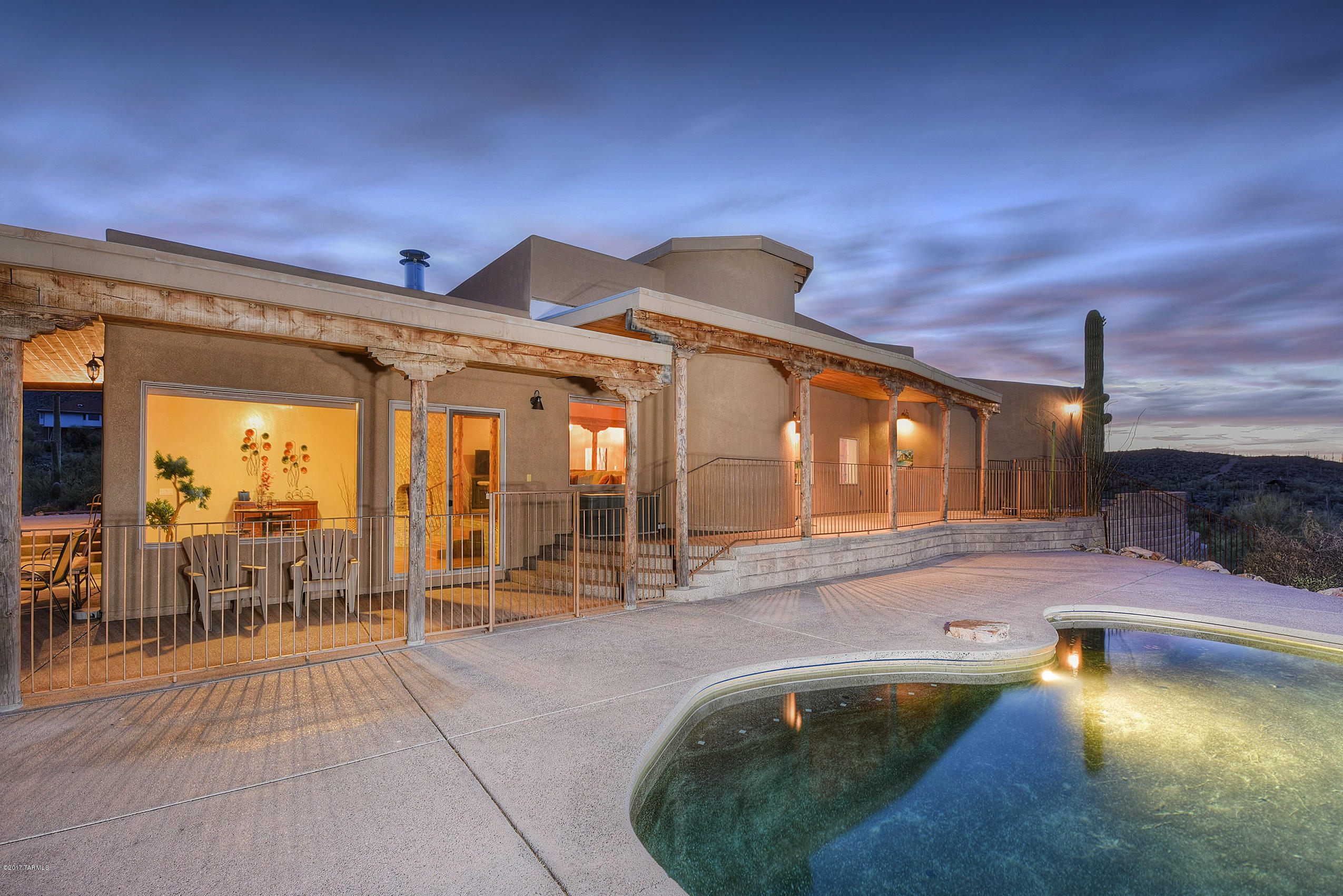 3151 W Mockingbird Lane