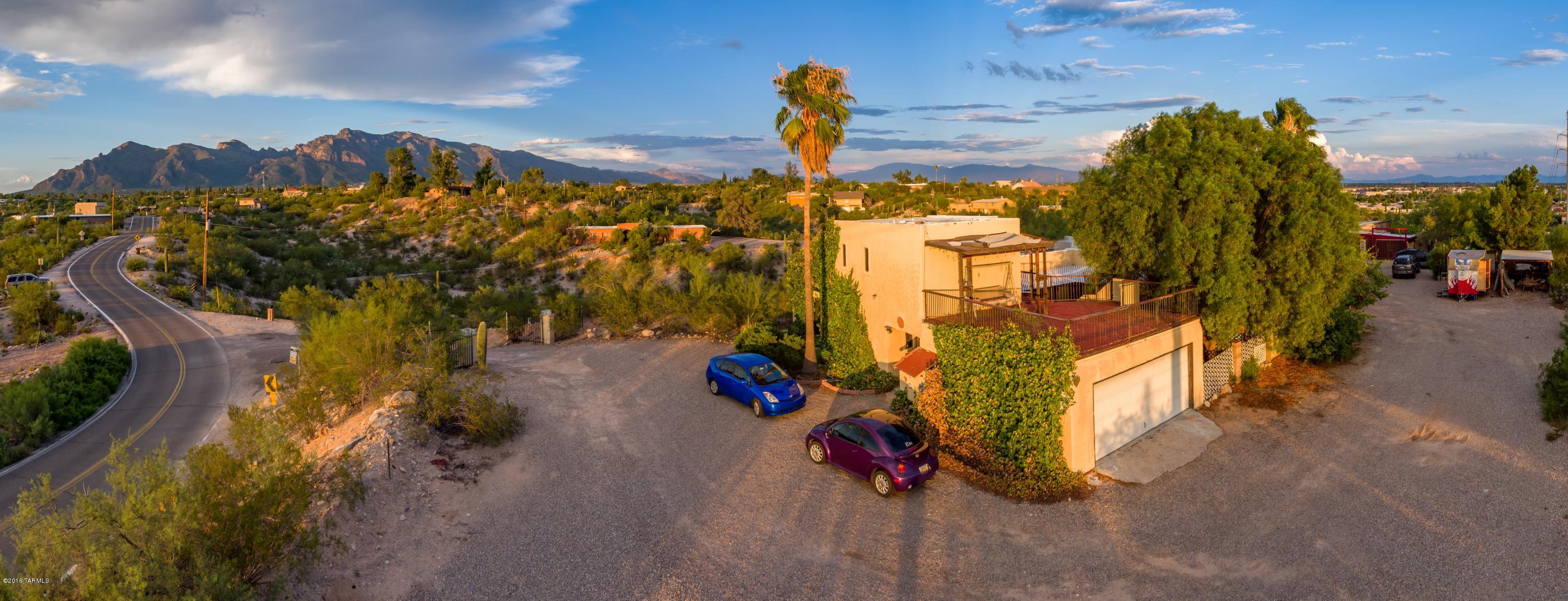 1061 W Roller Coaster Road