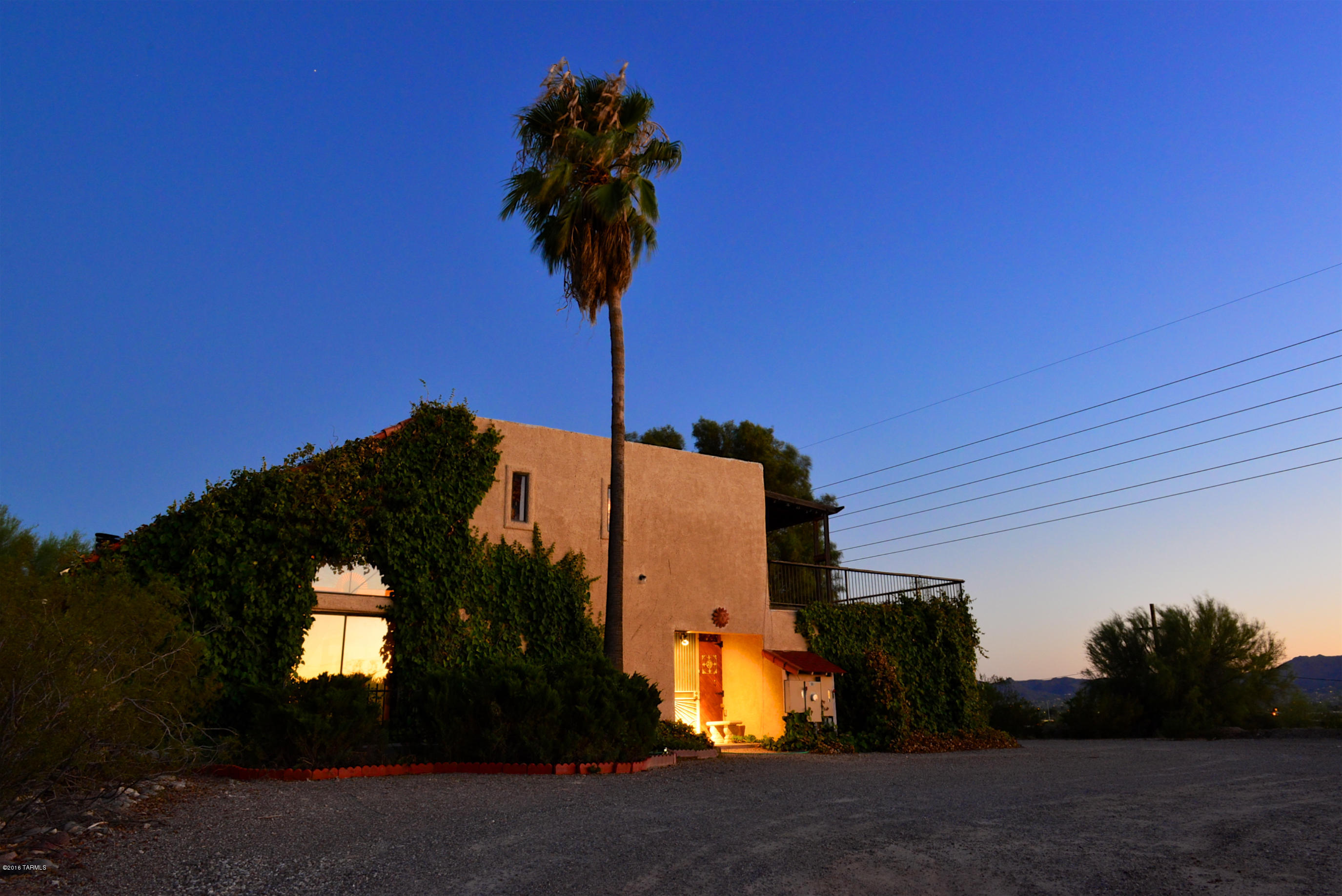 1061 W Roller Coaster Road