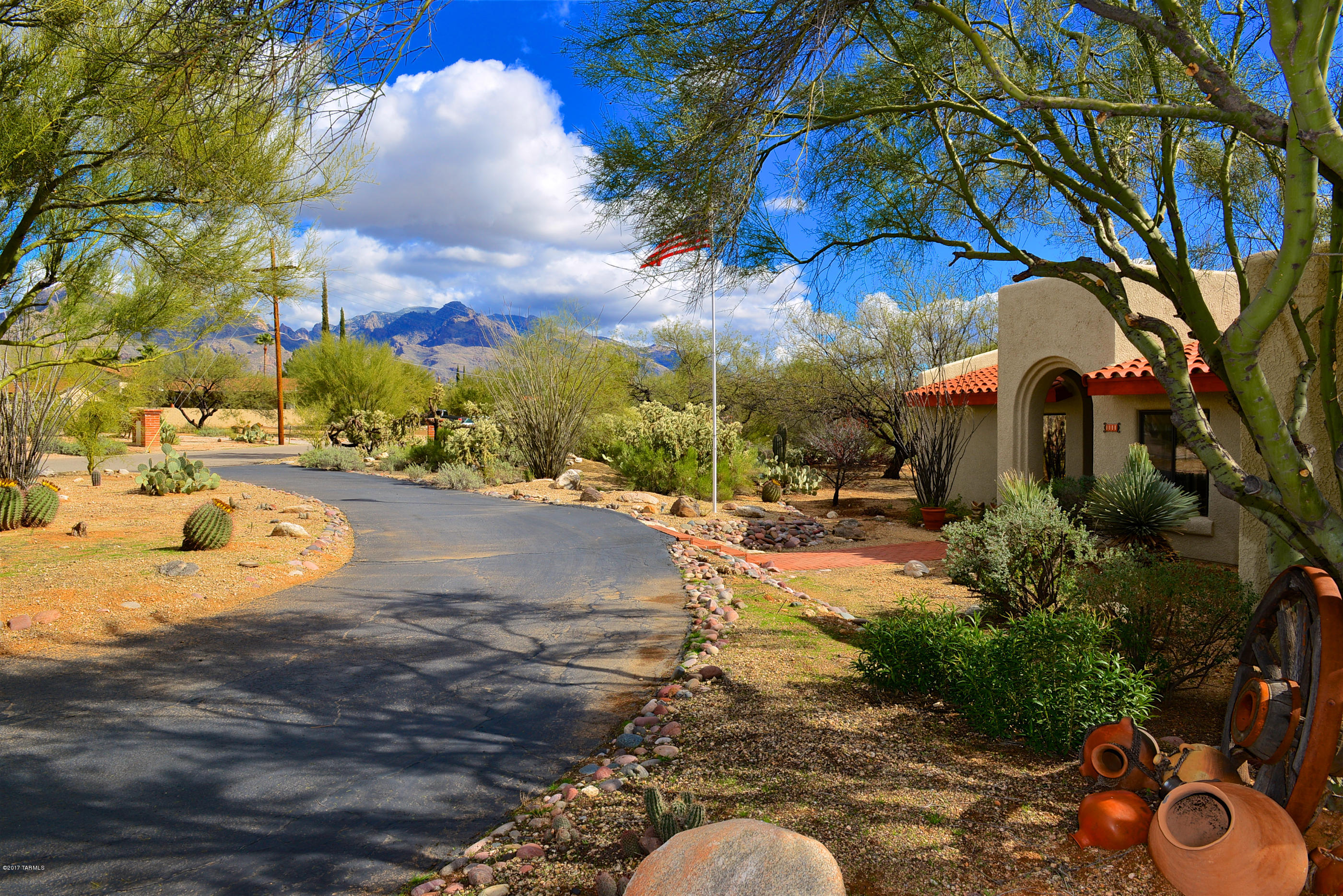 1111 W Chula Vista Road