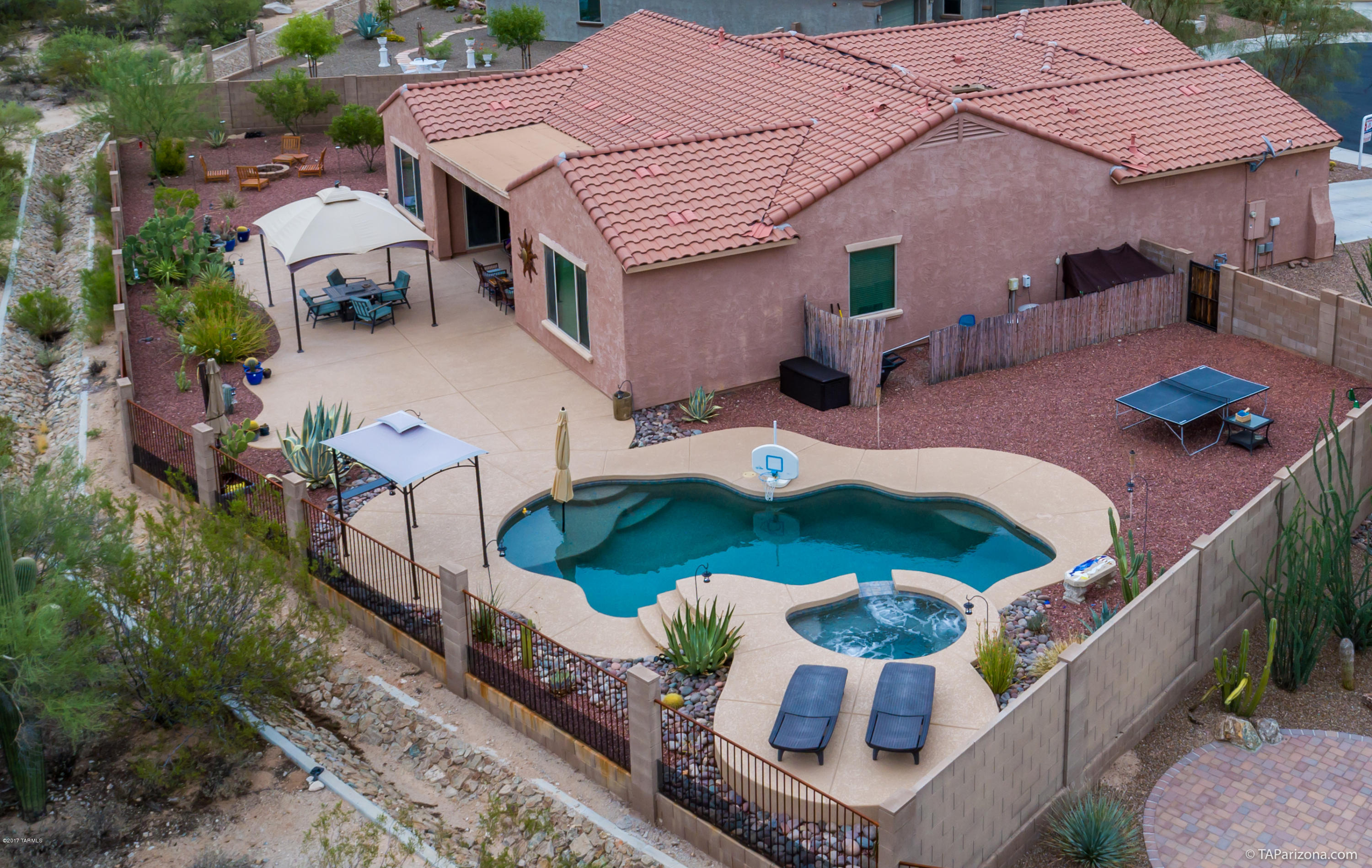 12585 N Golden Mirror Drive