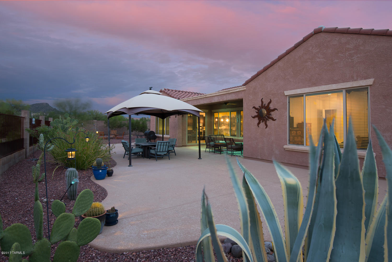 12585 N Golden Mirror Drive