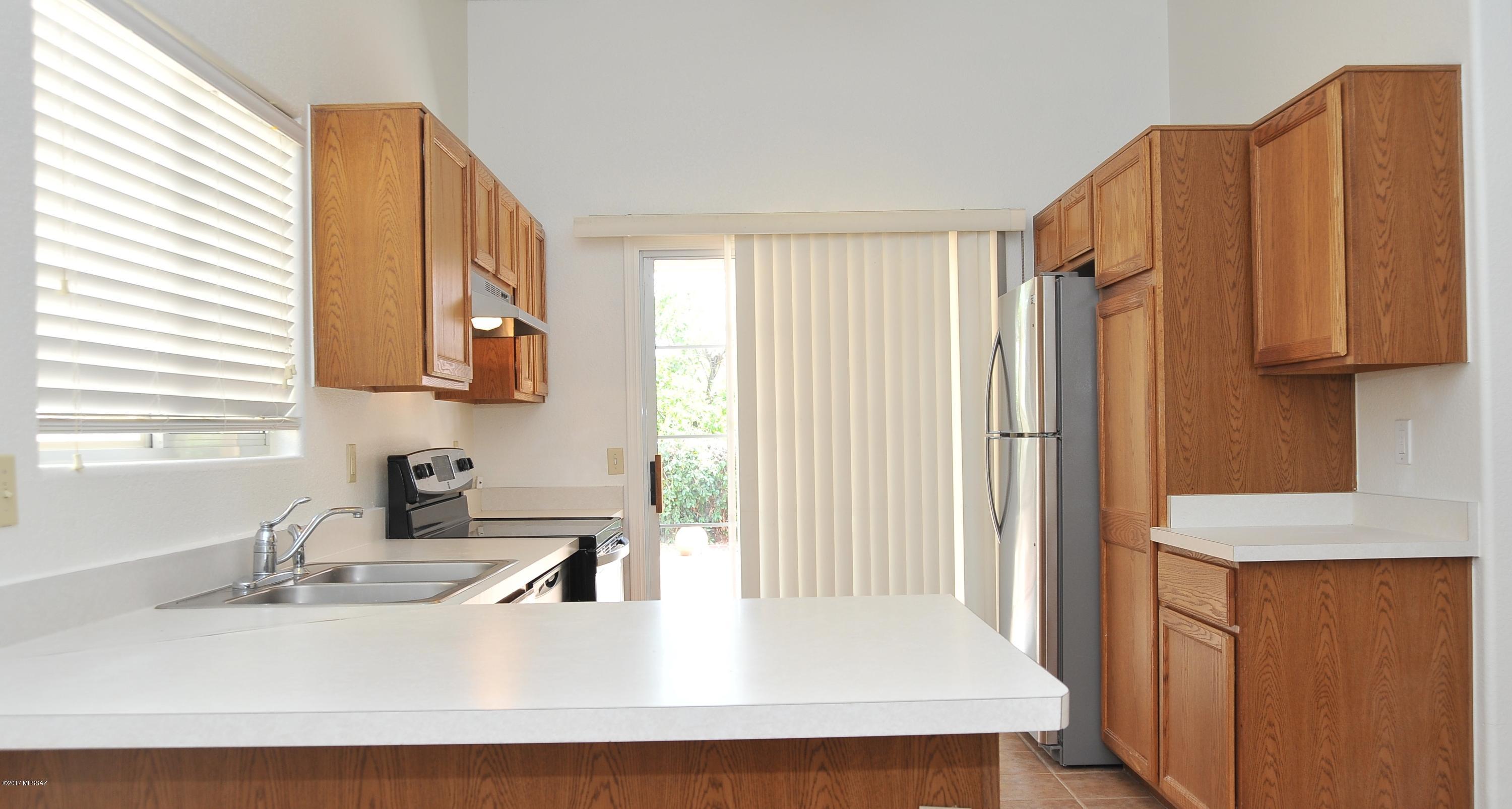 2631 W Camino De La Joya