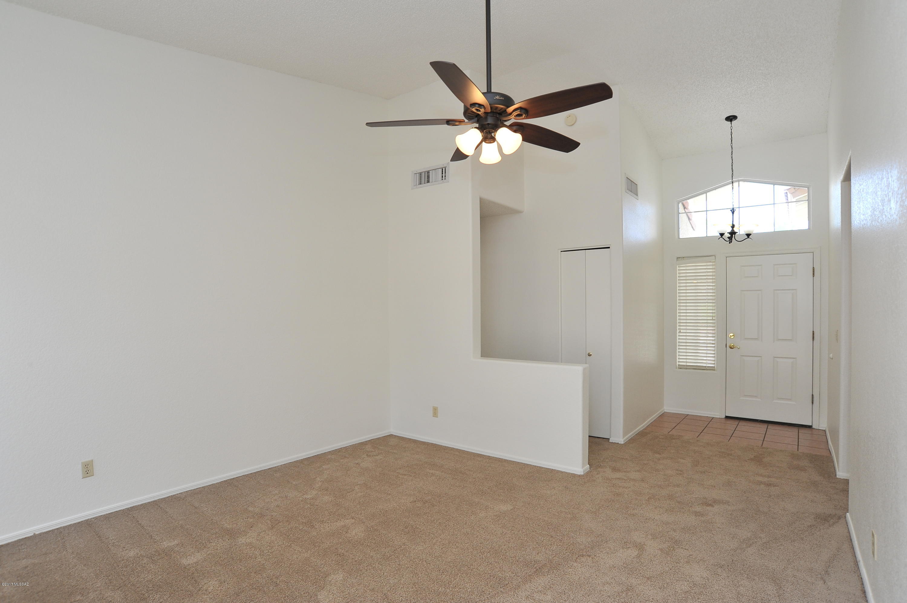 2631 W Camino De La Joya