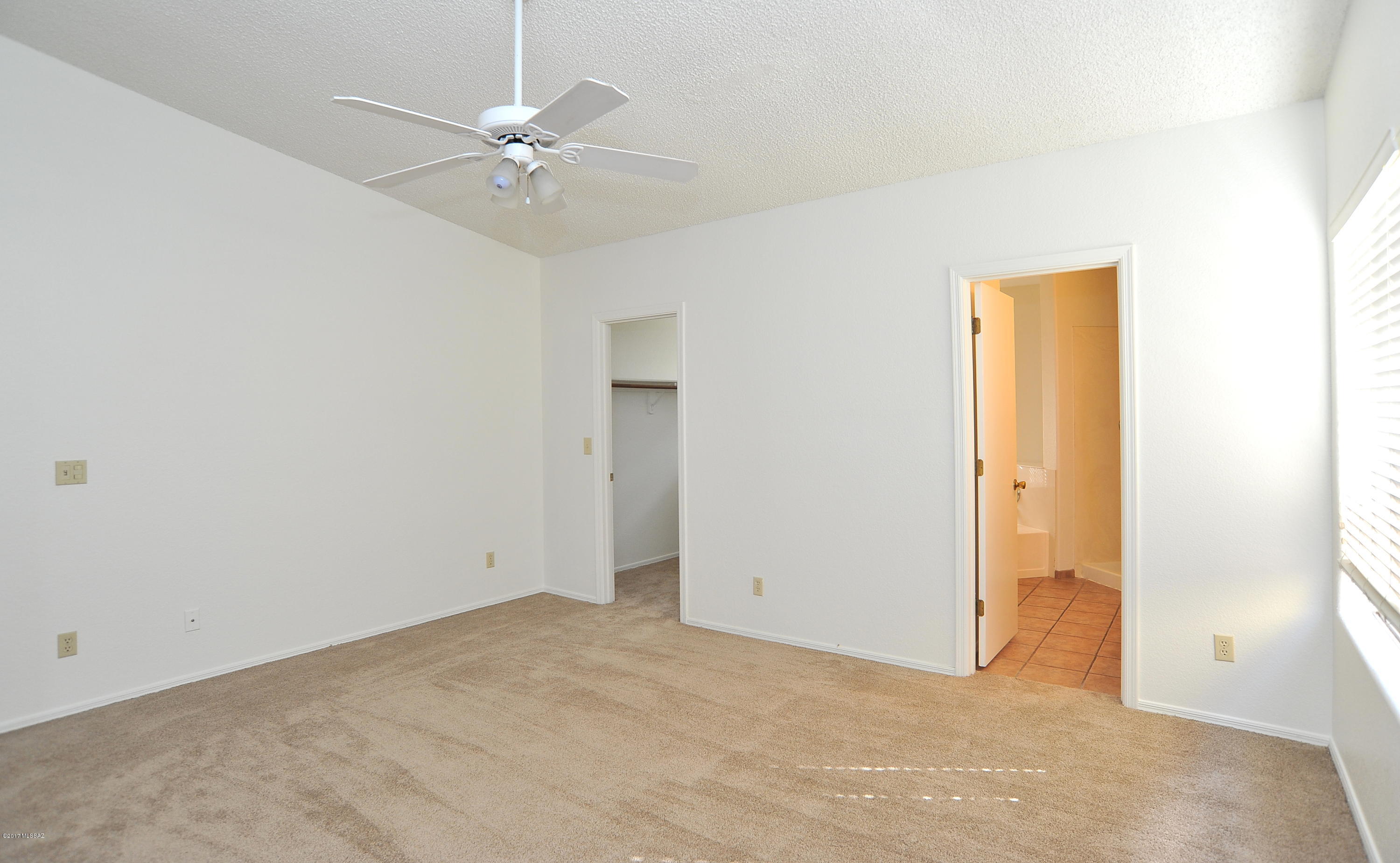 2631 W Camino De La Joya