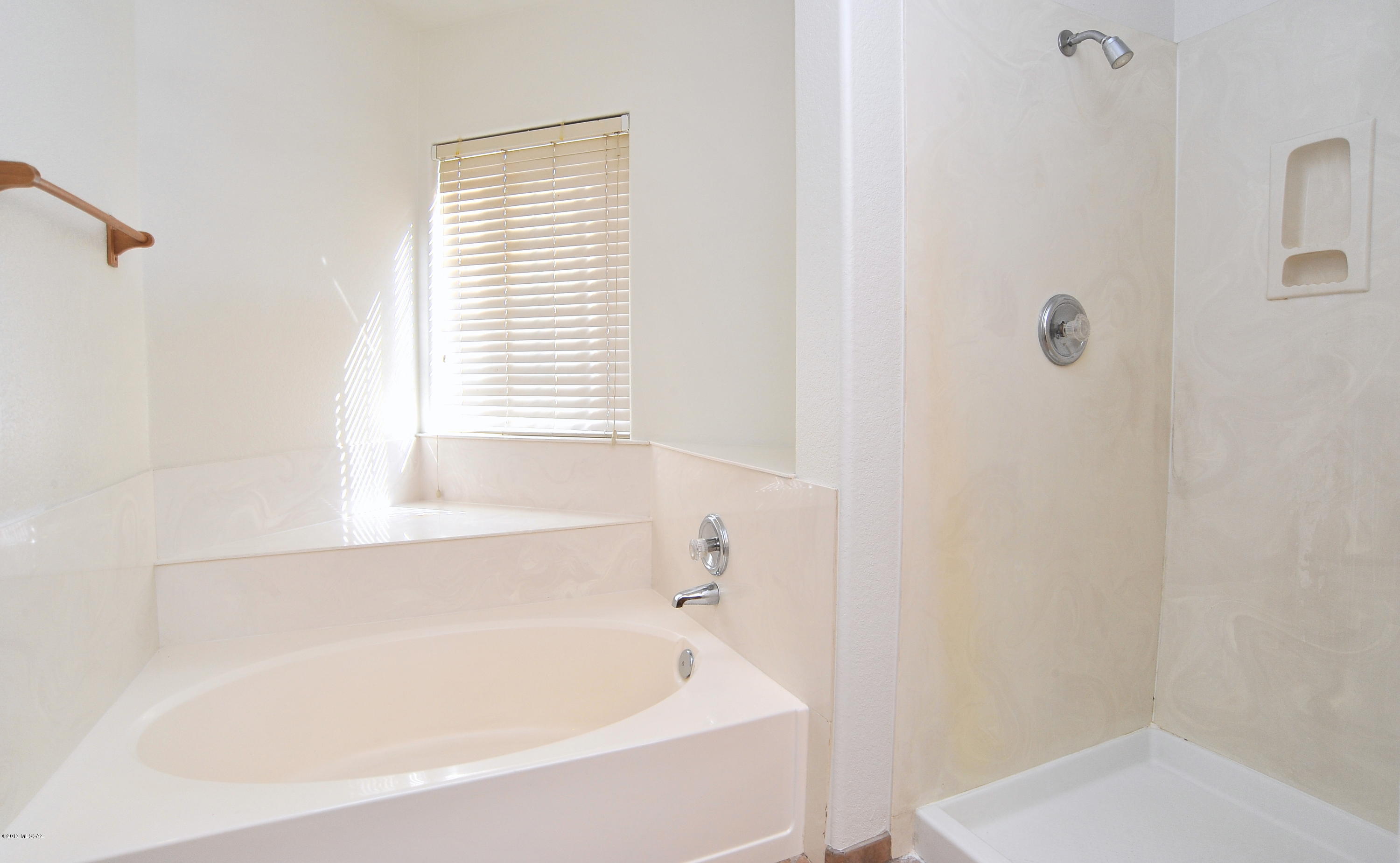 2631 W Camino De La Joya