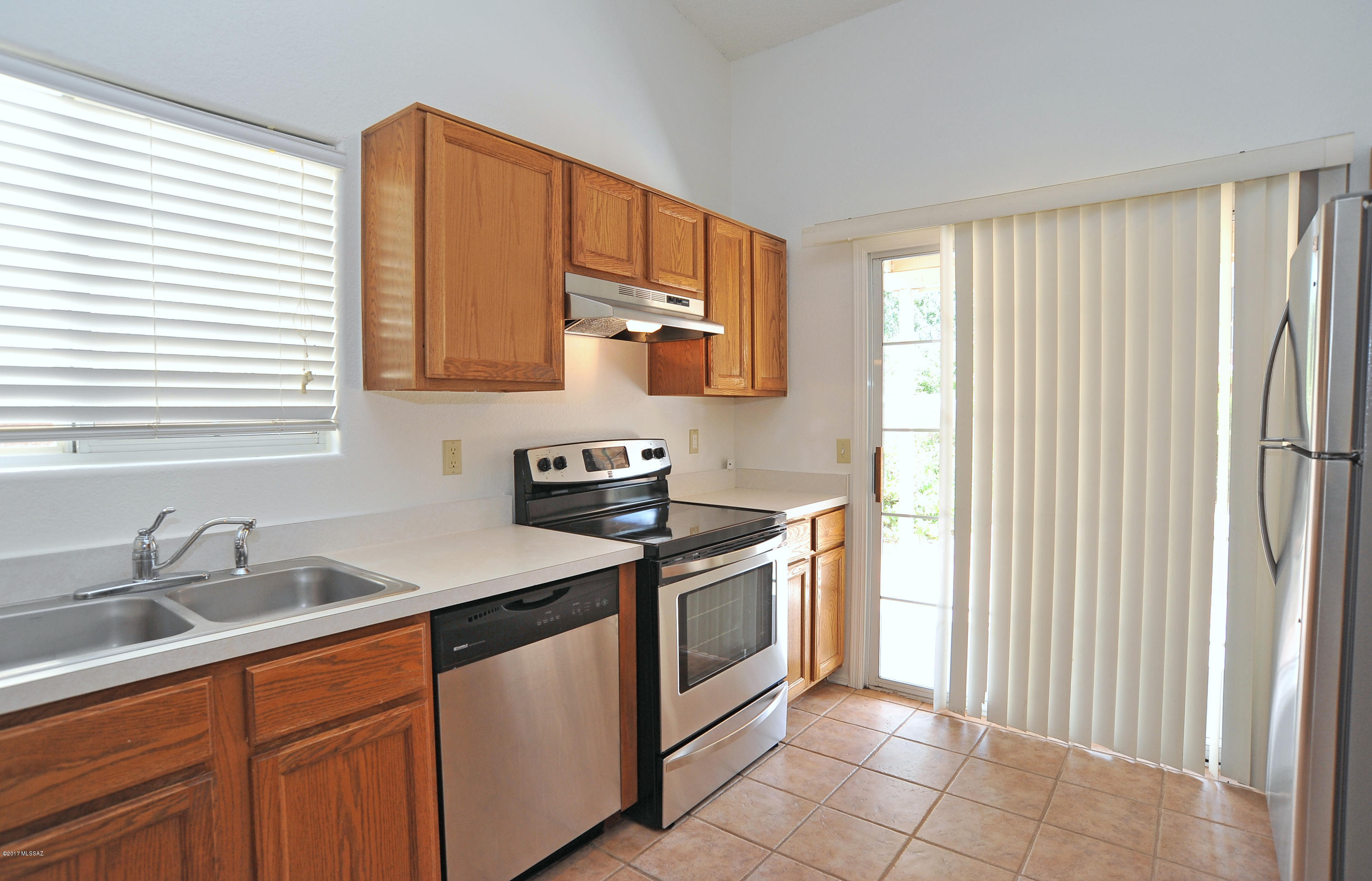 2631 W Camino De La Joya