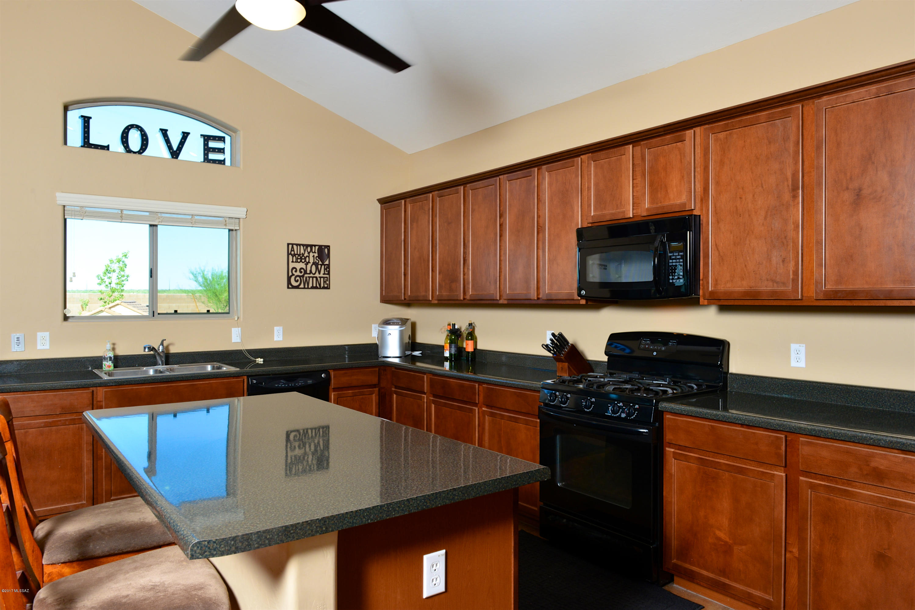 11406 W Pipestone Street