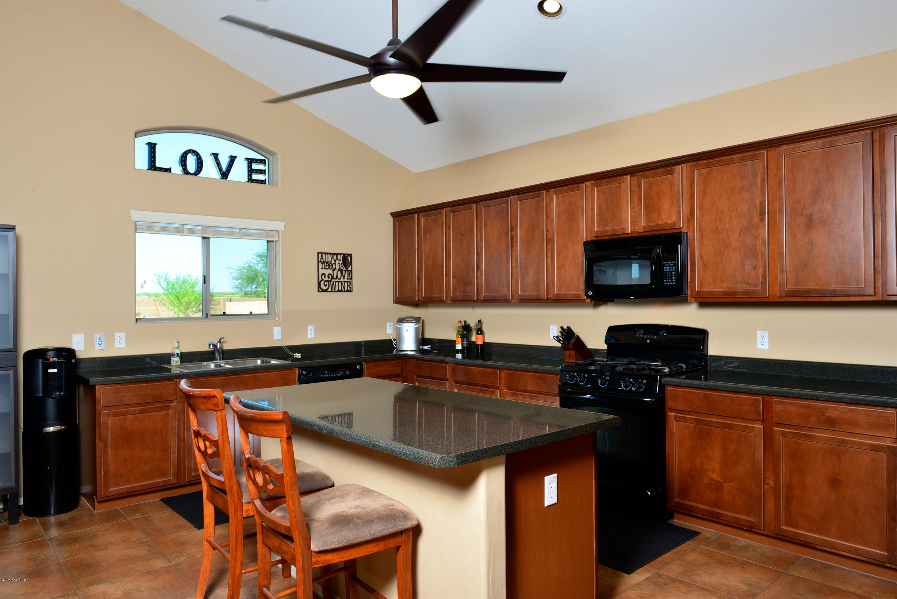 11406 W Pipestone Street