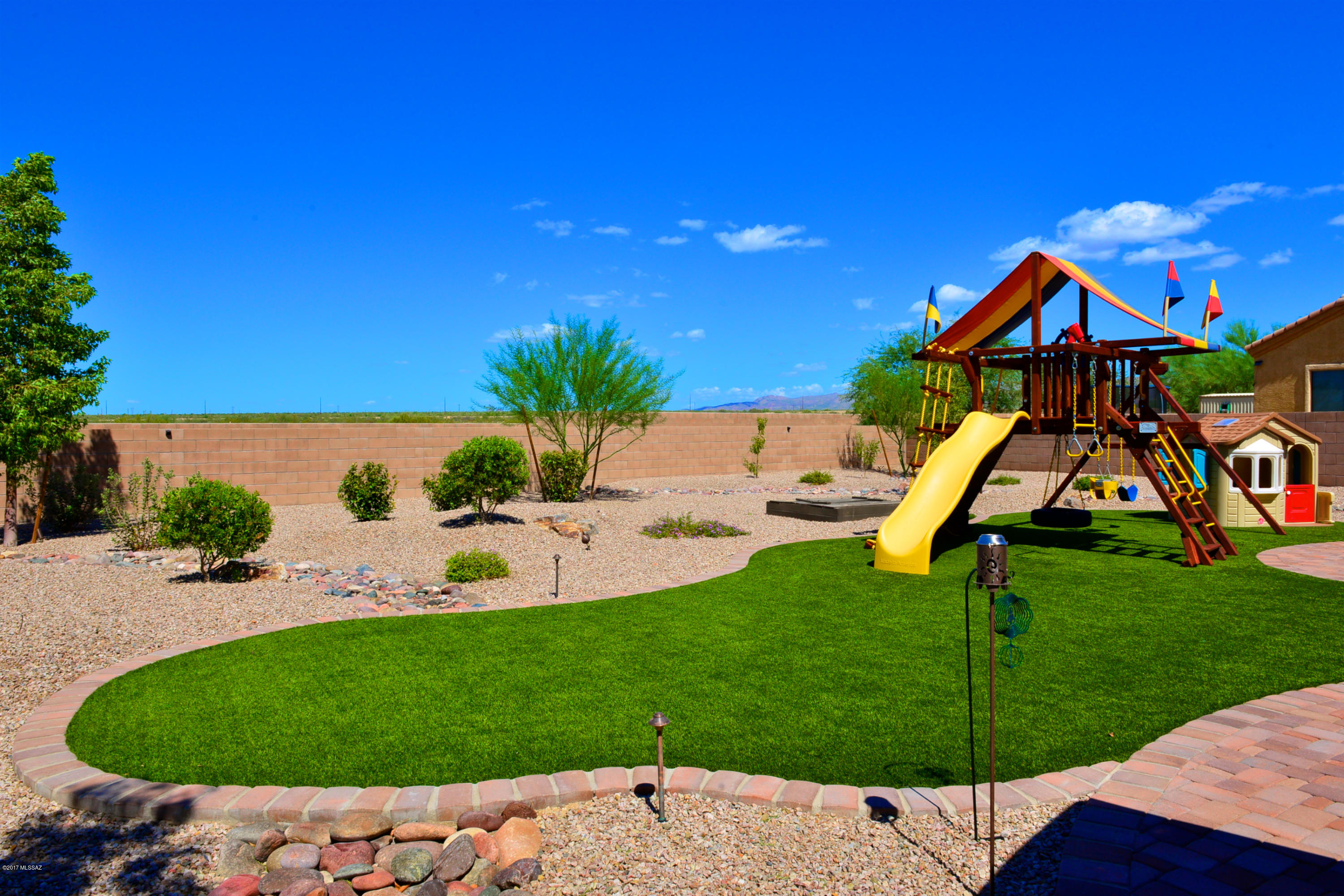 11406 W Pipestone Street