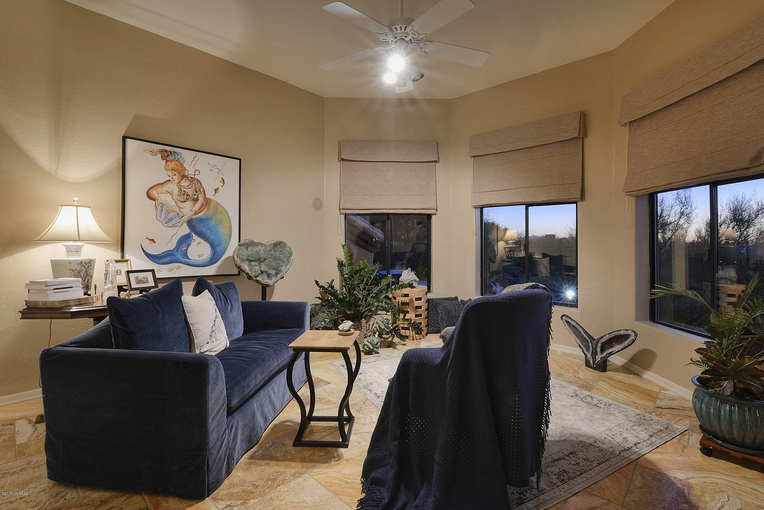 1661 E Crimson Canyon Place