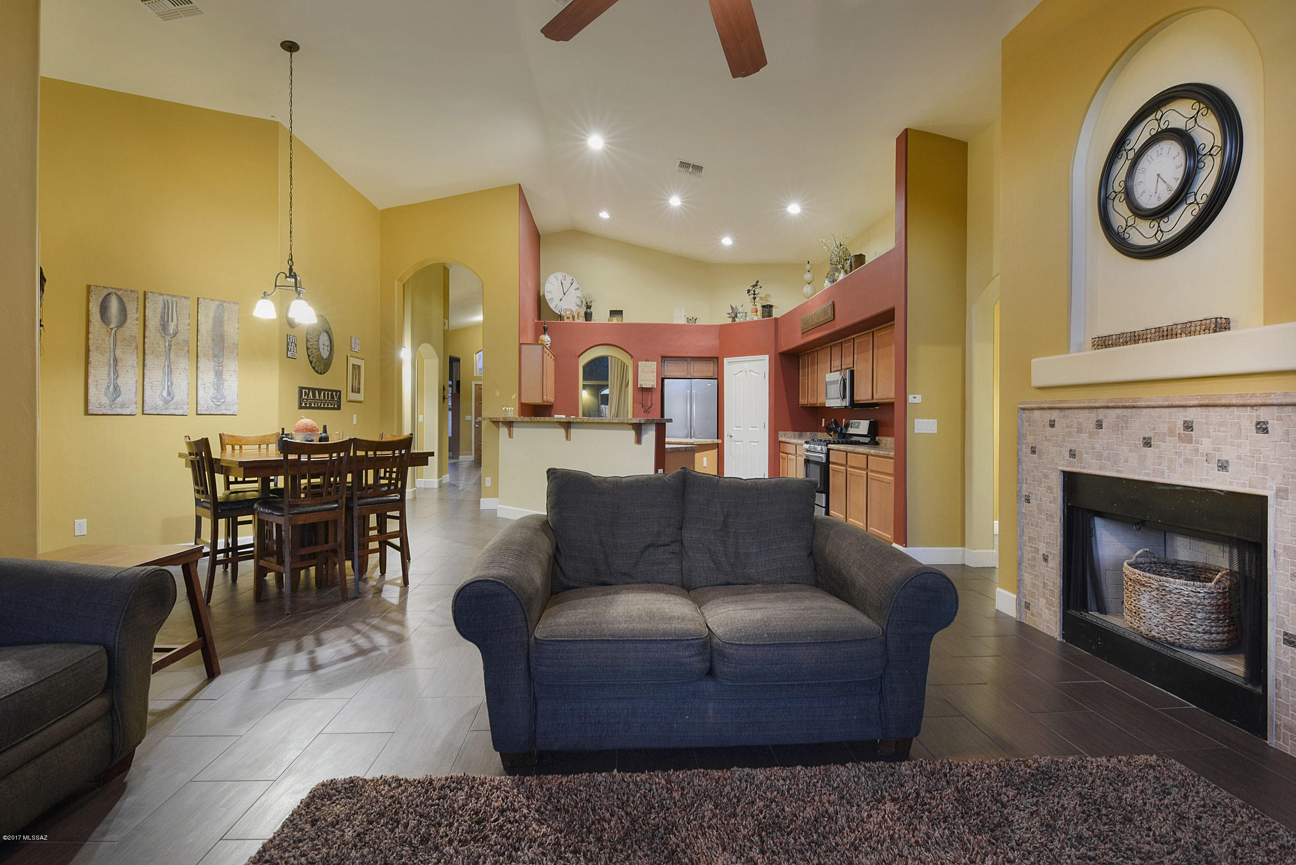 39986 S Mountain Shadow Drive