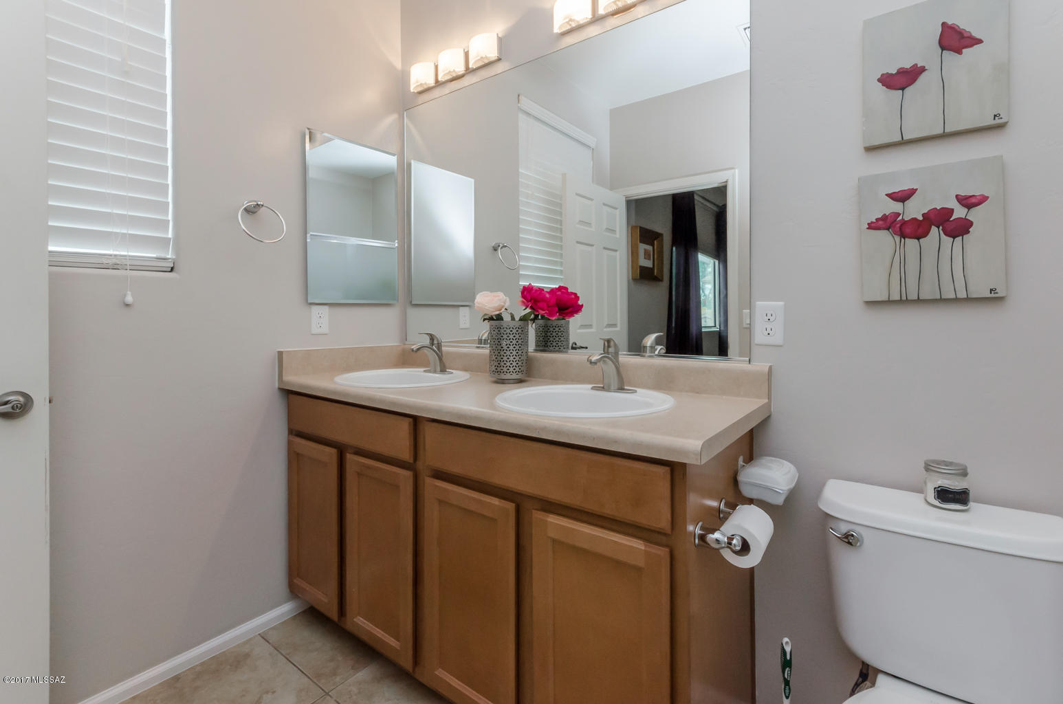 3231 S Lakeside Ridge Loop