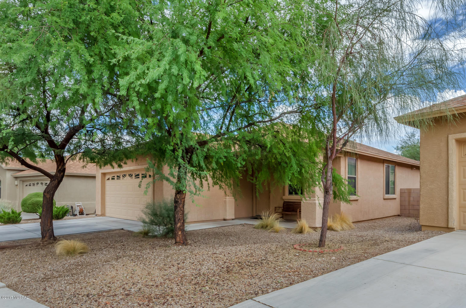 3231 S Lakeside Ridge Loop