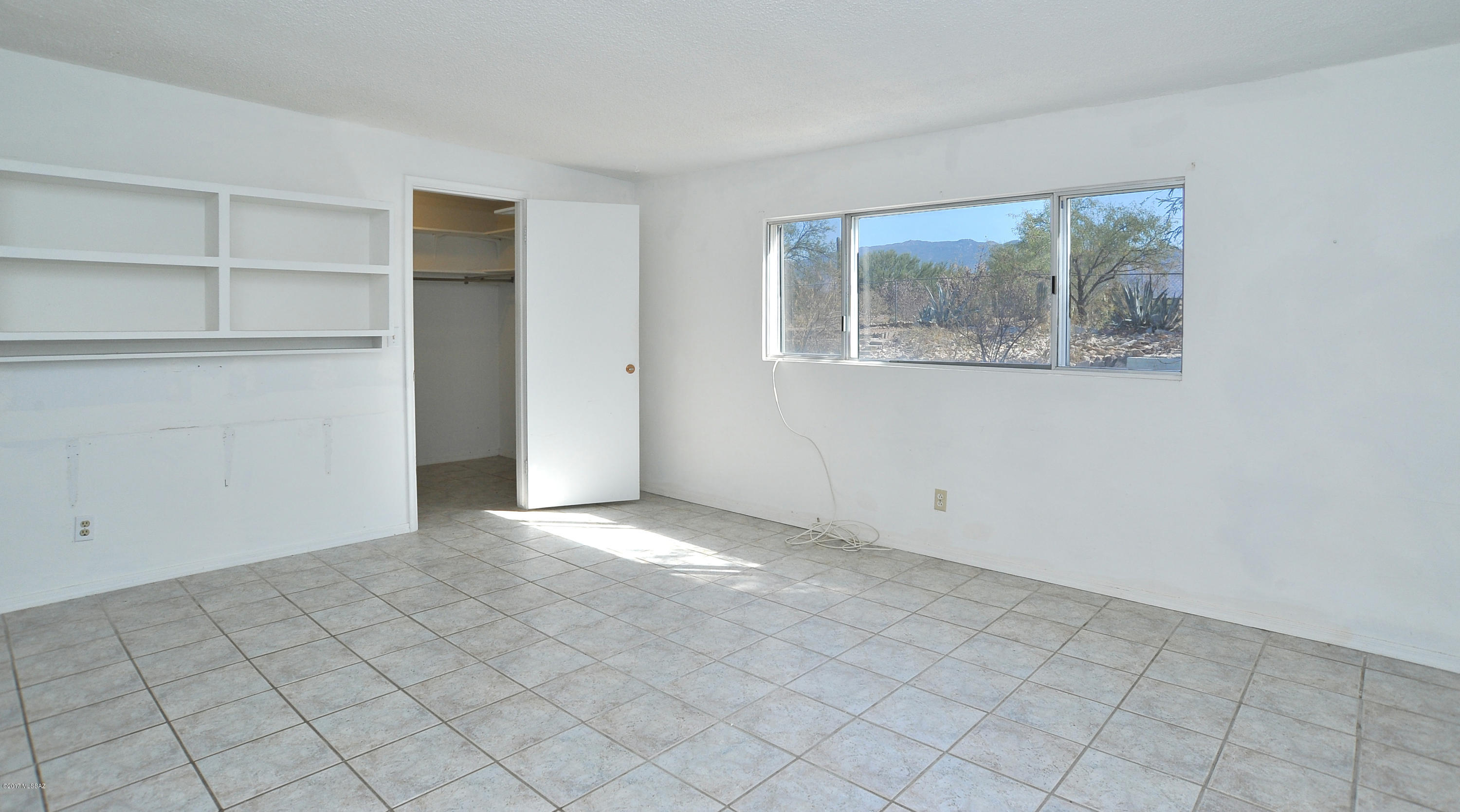 11450 E Sundance Drive