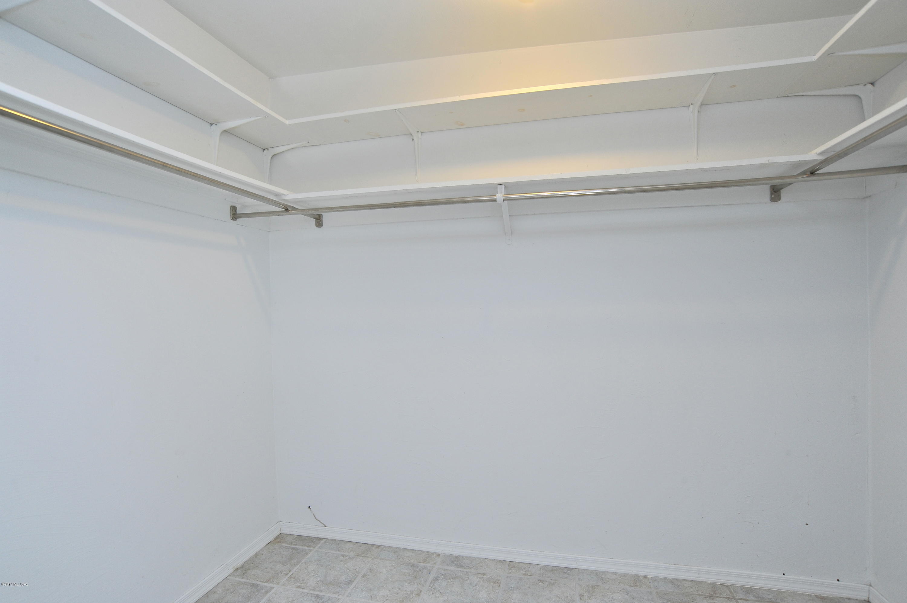 11450 E Sundance Drive