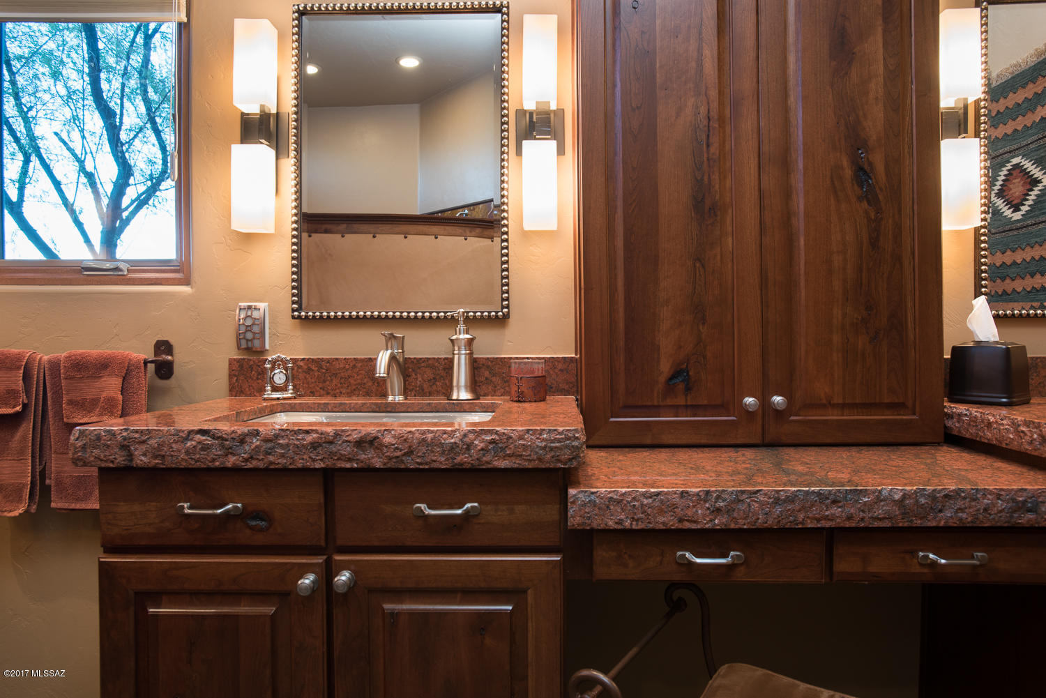 12178 N Red Mountain Drive