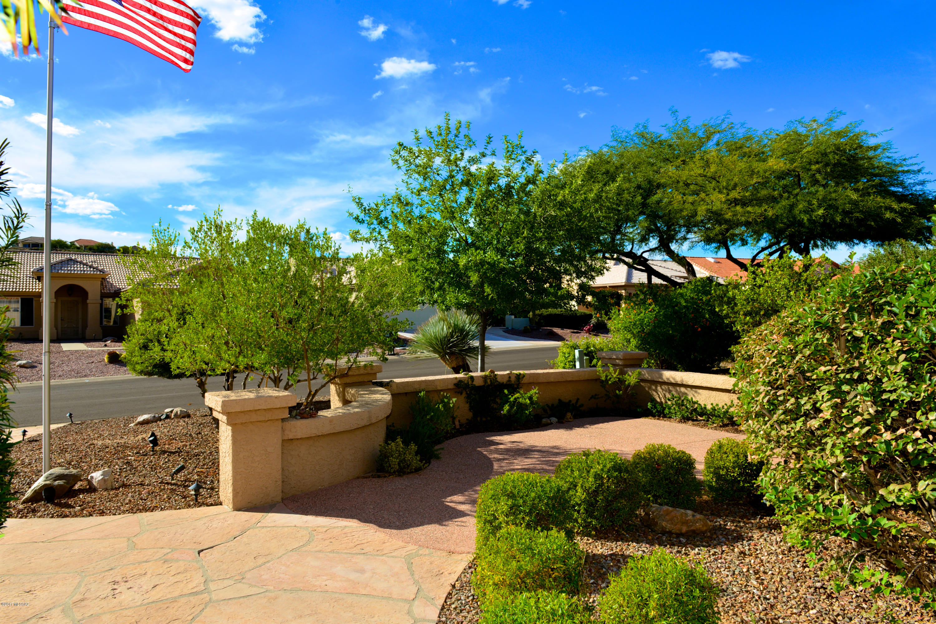 37067 S Rock Crest Drive