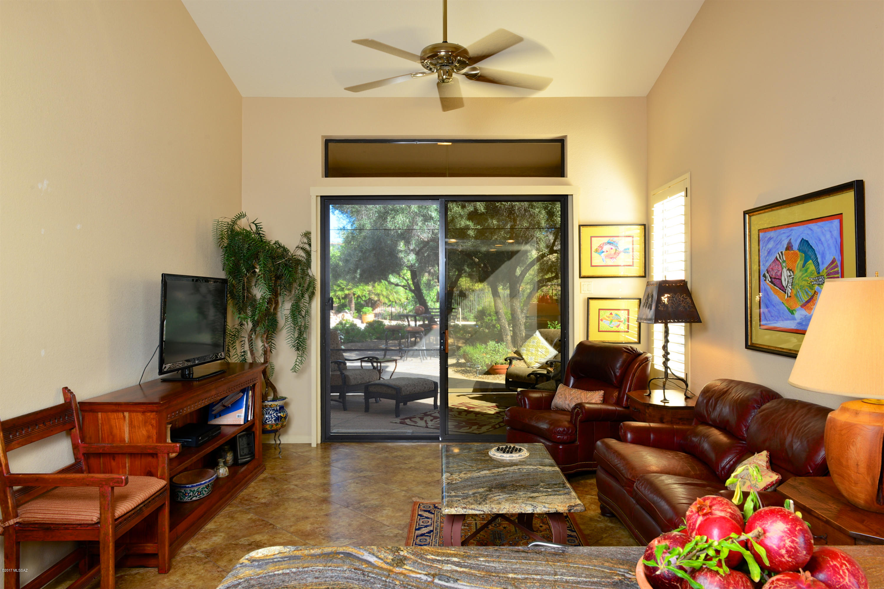 37067 S Rock Crest Drive